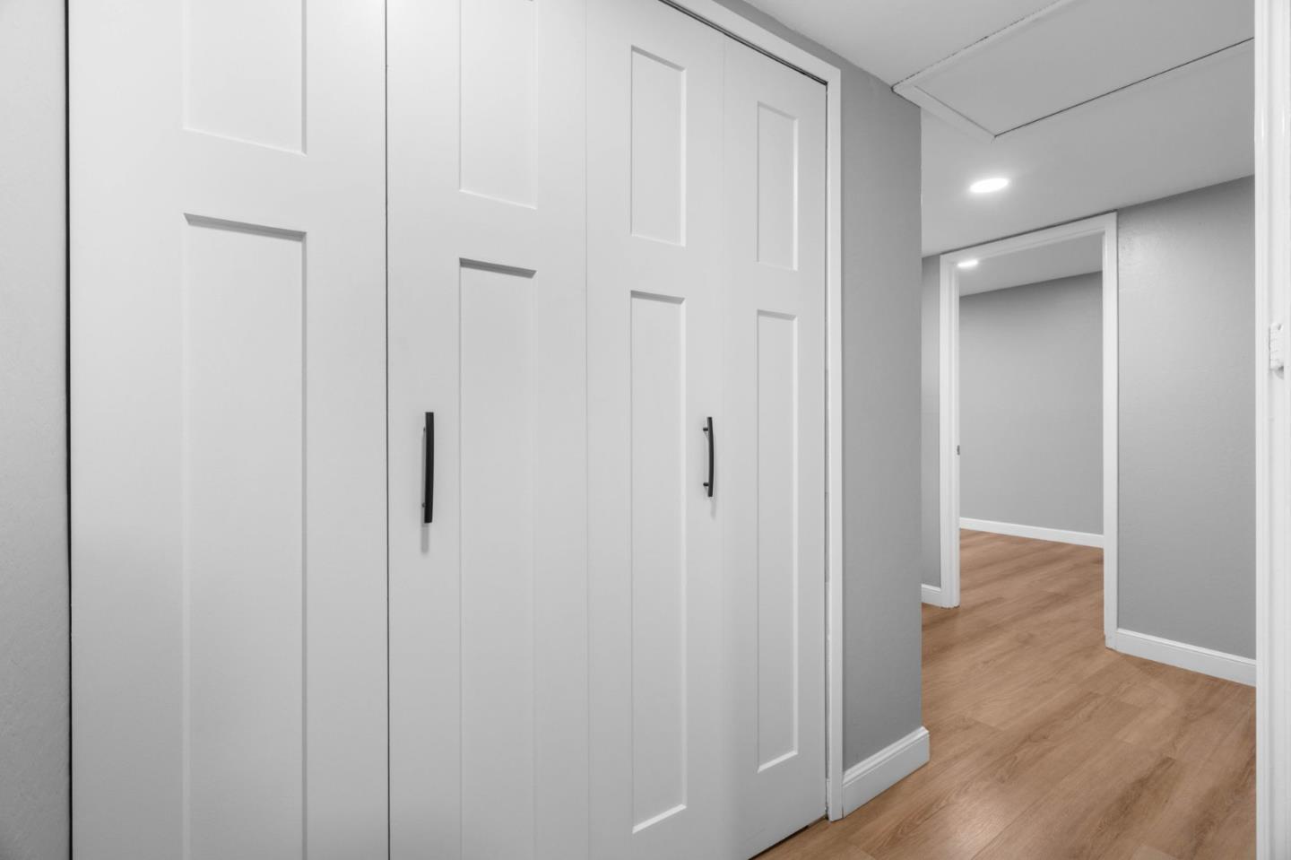 Detail Gallery Image 13 of 30 For 4586 Cimarron River Ct, San Jose,  CA 95136 - 3 Beds | 2/1 Baths