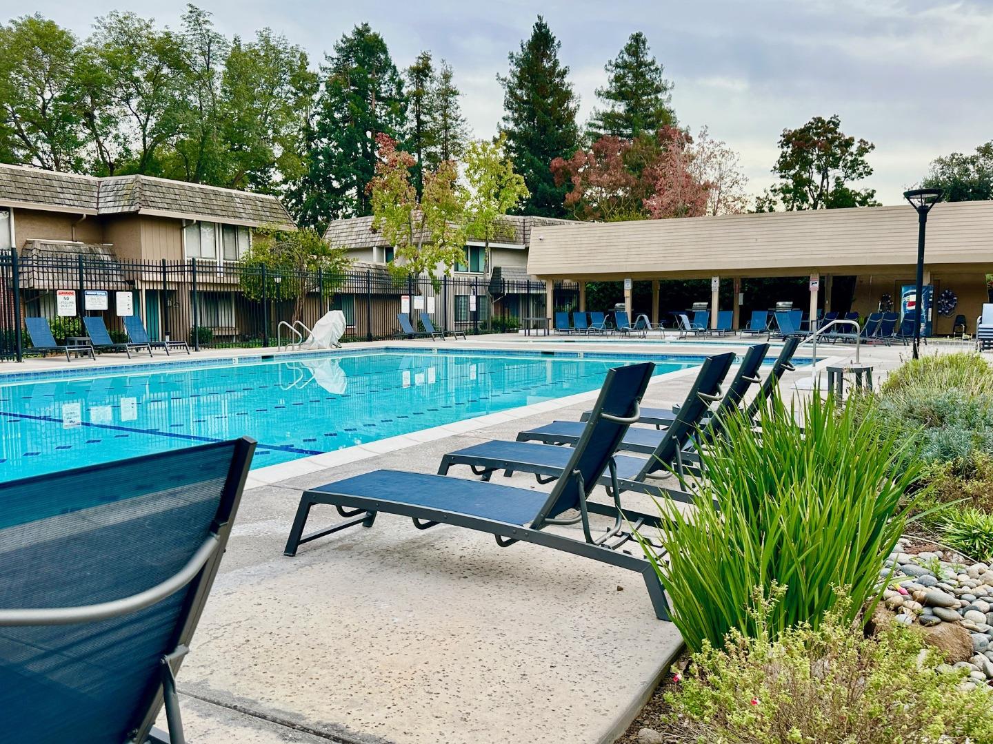 Detail Gallery Image 17 of 30 For 4586 Cimarron River Ct, San Jose,  CA 95136 - 3 Beds | 2/1 Baths