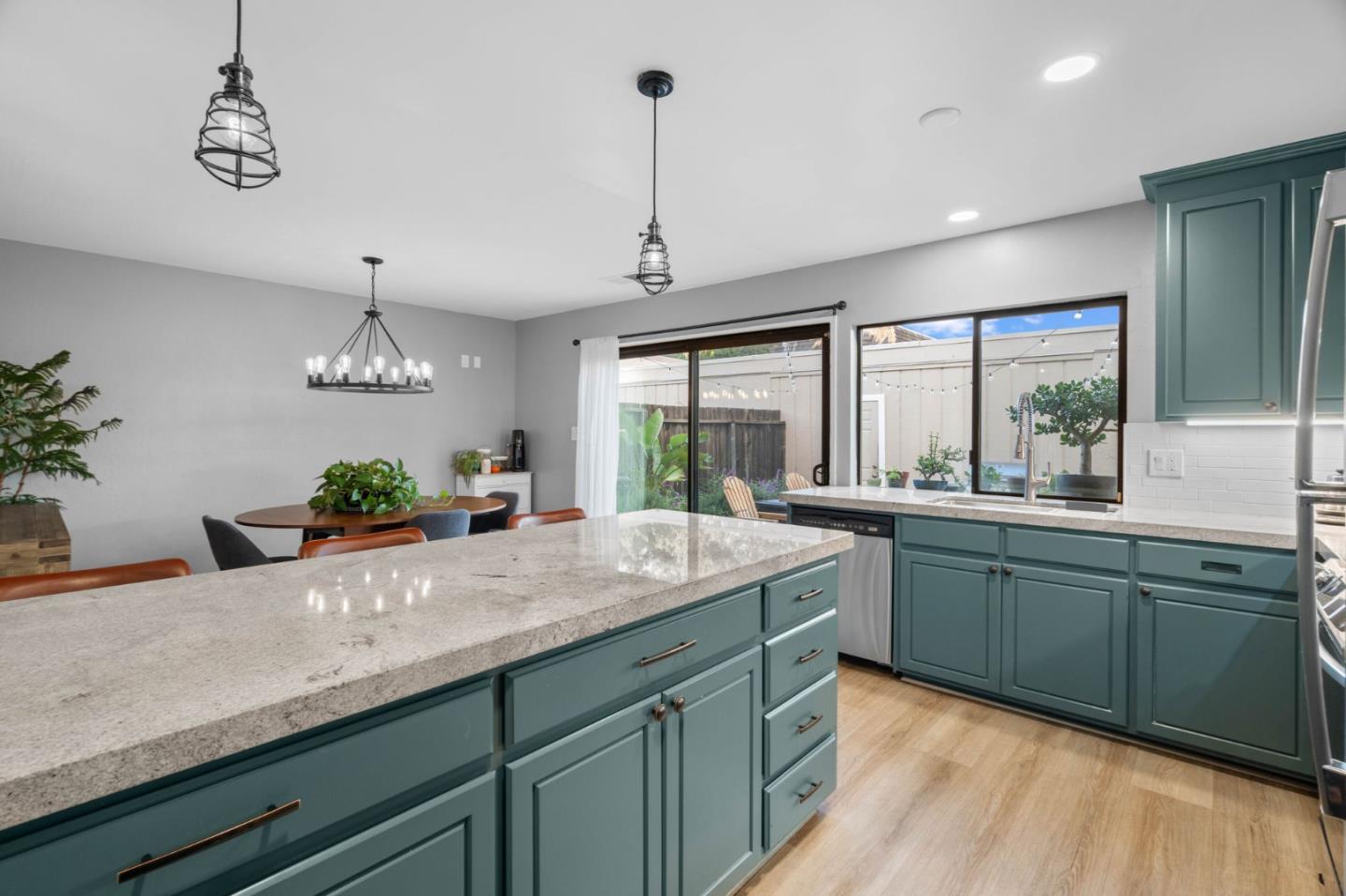 Detail Gallery Image 4 of 30 For 4586 Cimarron River Ct, San Jose,  CA 95136 - 3 Beds | 2/1 Baths