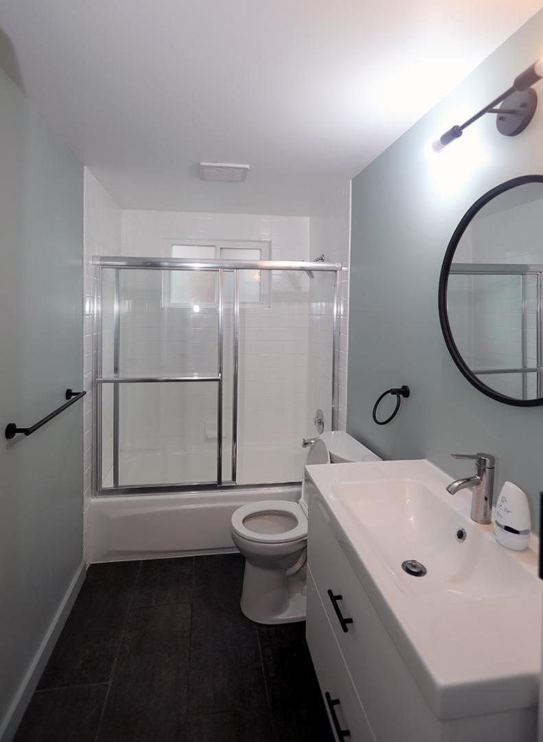 Detail Gallery Image 6 of 20 For 1124 Hollywood Ave #3,  Oakland,  CA 94602 - 1 Beds | 1 Baths