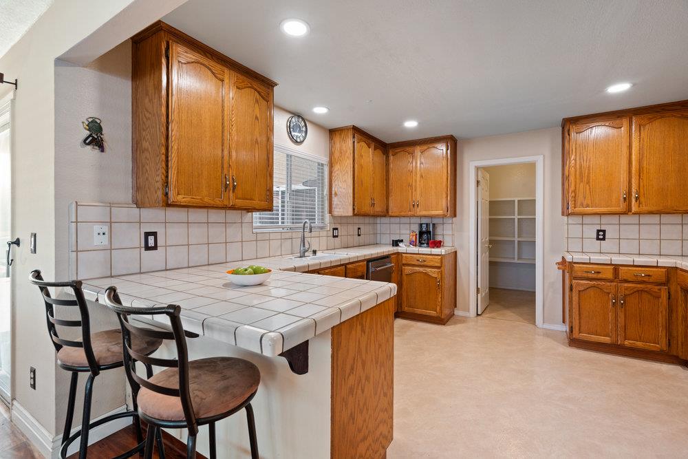 Detail Gallery Image 16 of 45 For 1091 Nez Perce Dr, Hollister,  CA 95023 - 4 Beds | 2 Baths