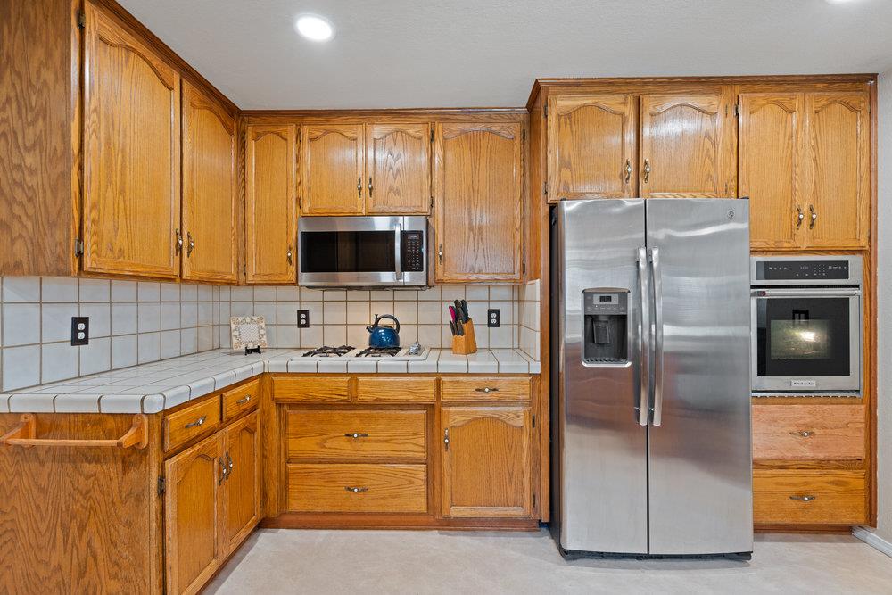 Detail Gallery Image 18 of 45 For 1091 Nez Perce Dr, Hollister,  CA 95023 - 4 Beds | 2 Baths