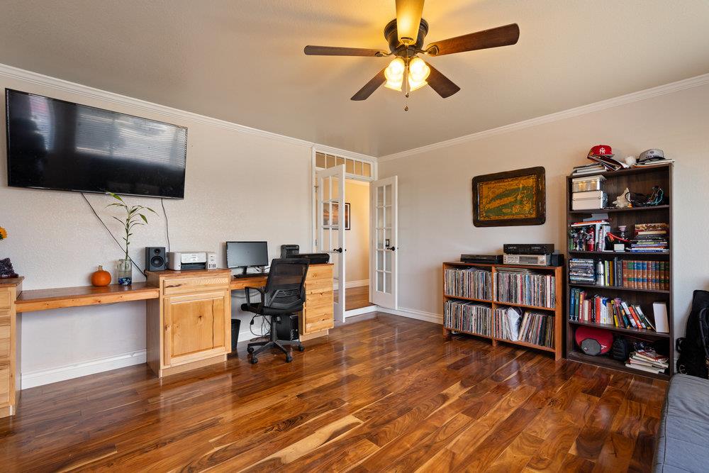 Detail Gallery Image 9 of 45 For 1091 Nez Perce Dr, Hollister,  CA 95023 - 4 Beds | 2 Baths