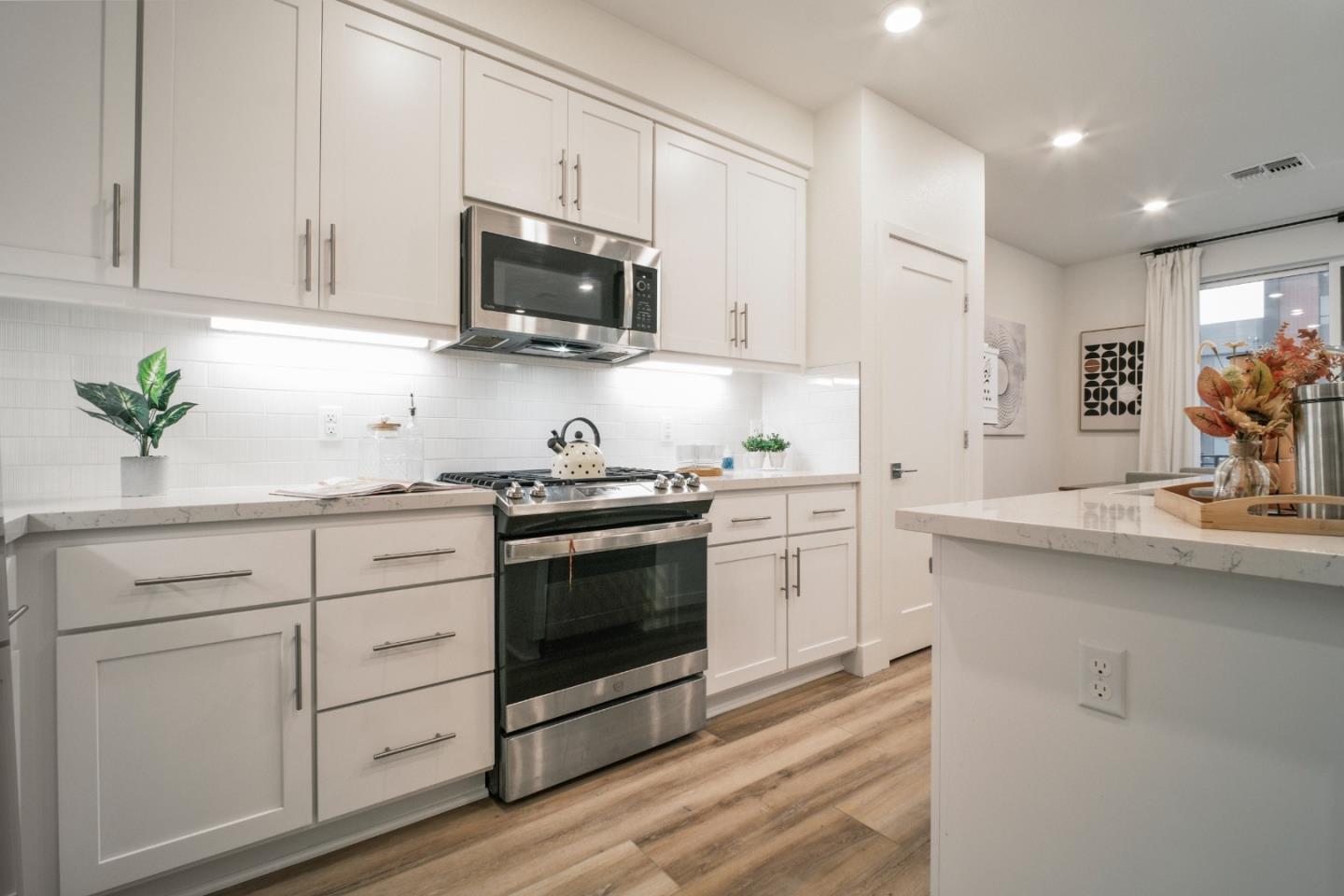 Detail Gallery Image 13 of 57 For 3713 Vision Cmn #1007,  Fremont,  CA 94538 - 2 Beds | 2/1 Baths