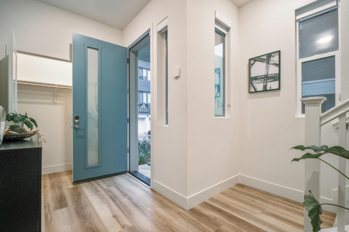 Detail Gallery Image 3 of 57 For 3713 Vision Cmn #1007,  Fremont,  CA 94538 - 2 Beds | 2/1 Baths