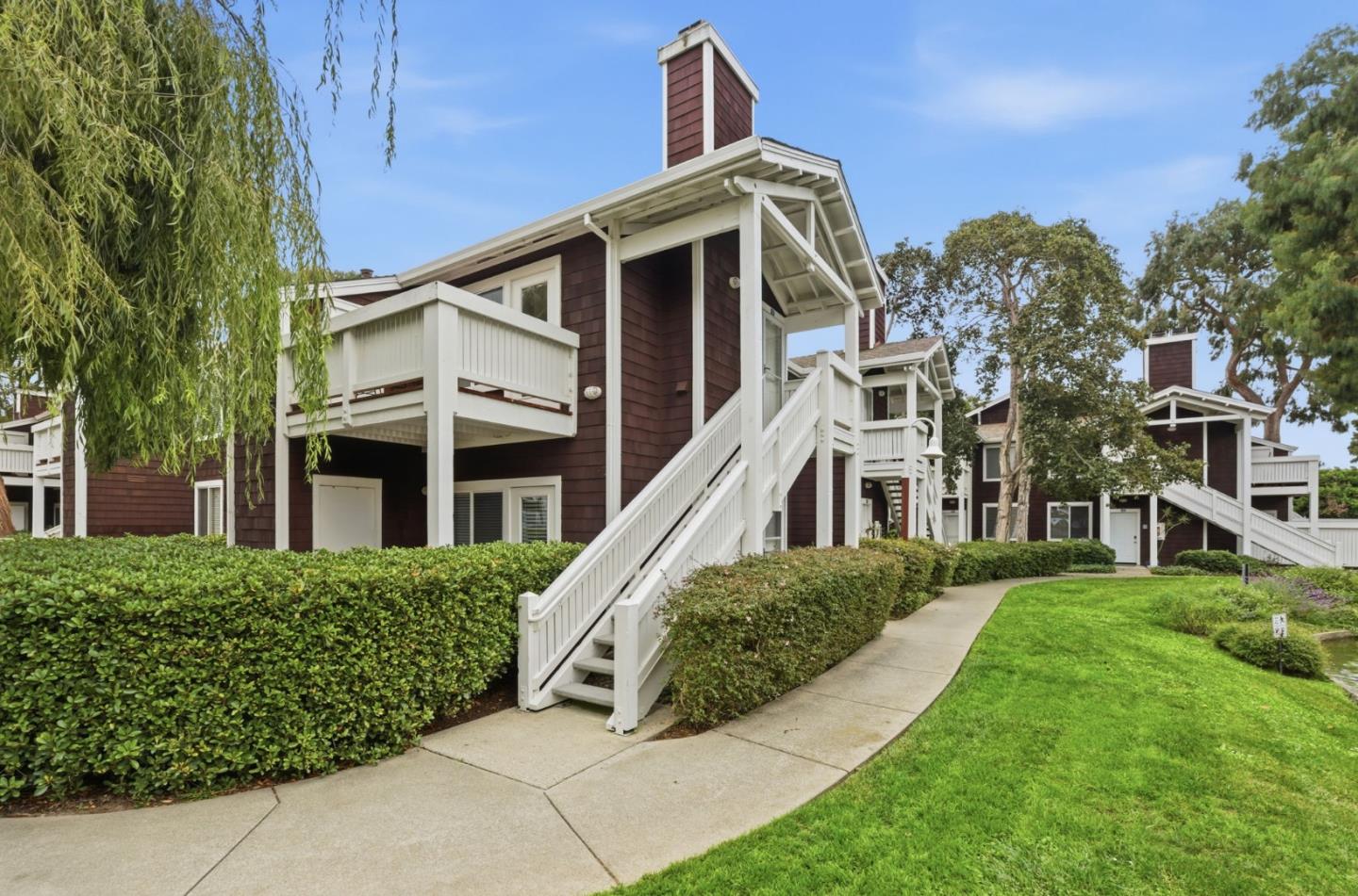 Detail Gallery Image 2 of 27 For 72 Bayside Ct, Richmond,  CA 94804 - 2 Beds | 1 Baths