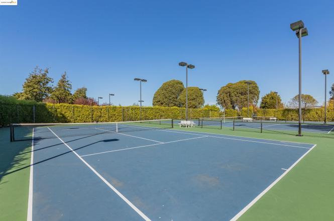 Detail Gallery Image 25 of 27 For 72 Bayside Ct, Richmond,  CA 94804 - 2 Beds | 1 Baths