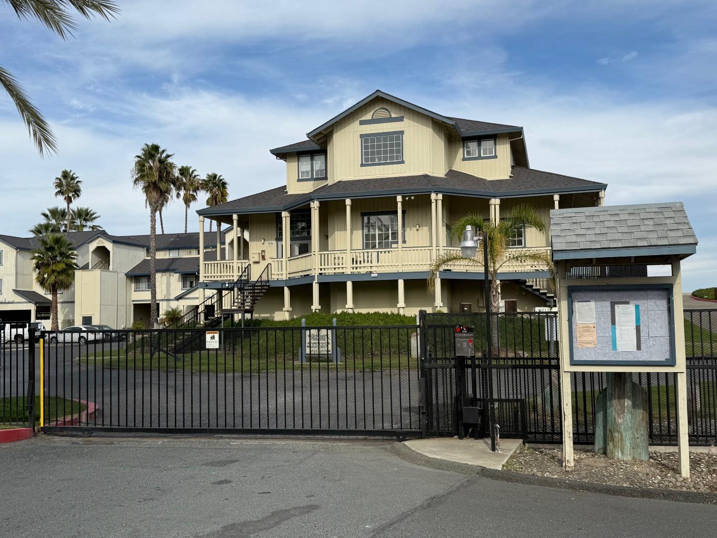 Detail Gallery Image 61 of 63 For 3660 Wells Rd, Oakley,  CA 94561 - 3 Beds | 2 Baths