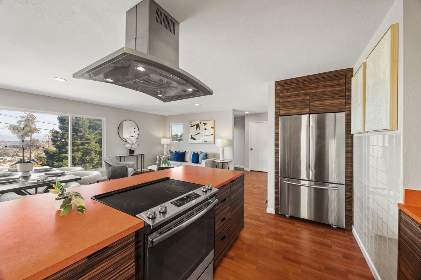 Detail Gallery Image 12 of 26 For 1708 Mills Ave, Belmont,  CA 94002 - 3 Beds | 2 Baths