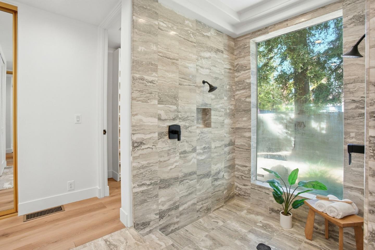 Detail Gallery Image 47 of 76 For 3895 Fair Oaks Blvd, Sacramento,  CA 95864 - 4 Beds | 4 Baths