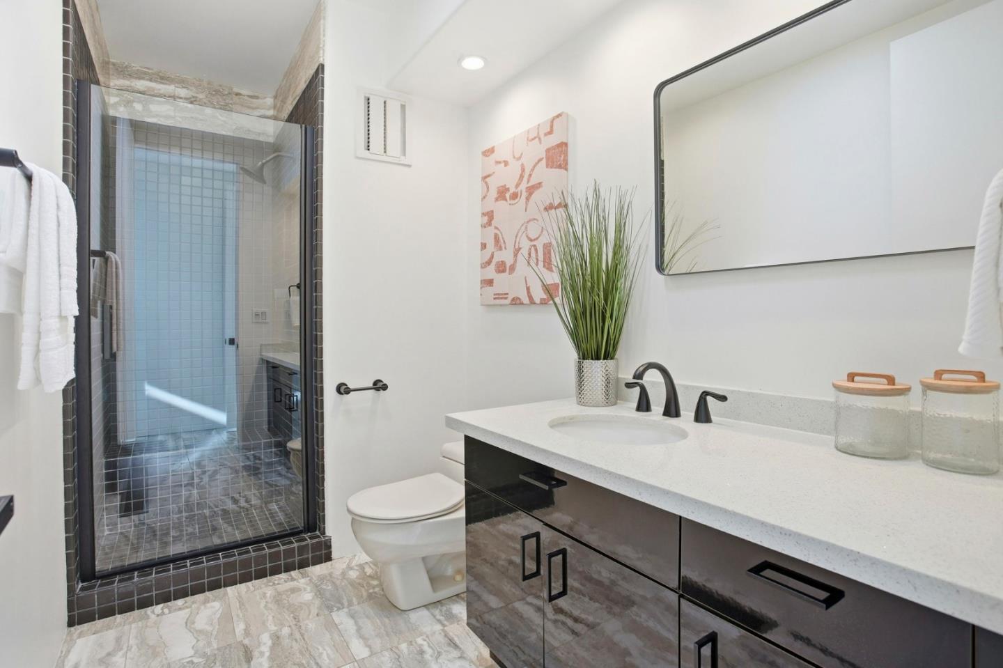 Detail Gallery Image 49 of 76 For 3895 Fair Oaks Blvd, Sacramento,  CA 95864 - 4 Beds | 4 Baths