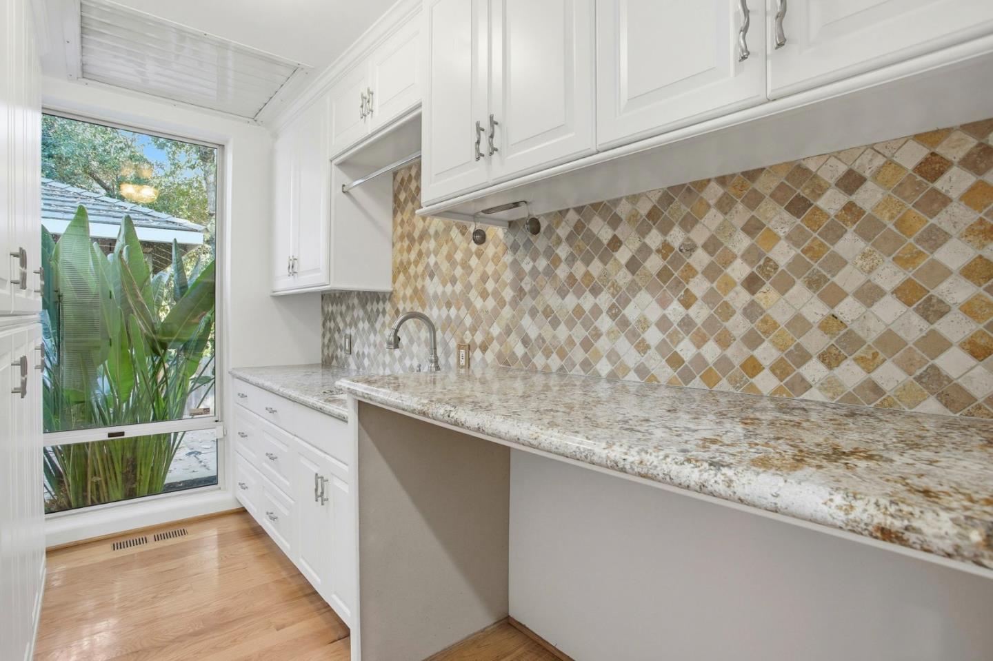 Detail Gallery Image 50 of 76 For 3895 Fair Oaks Blvd, Sacramento,  CA 95864 - 4 Beds | 4 Baths