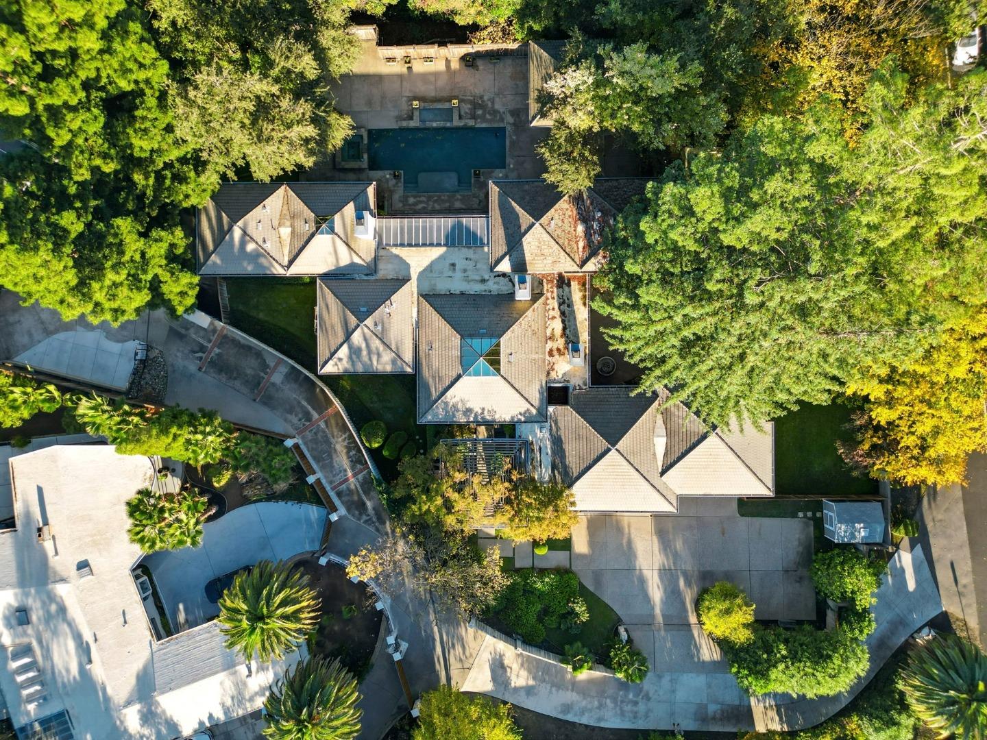 Detail Gallery Image 73 of 76 For 3895 Fair Oaks Blvd, Sacramento,  CA 95864 - 4 Beds | 4 Baths