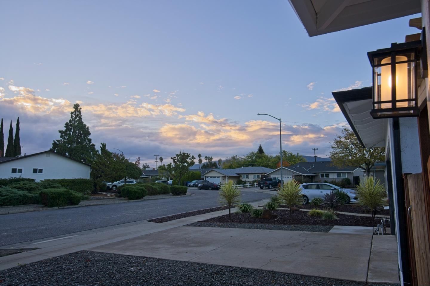 Detail Gallery Image 6 of 27 For 772 Jeffrey Ave, Campbell,  CA 95008 - 3 Beds | 2 Baths