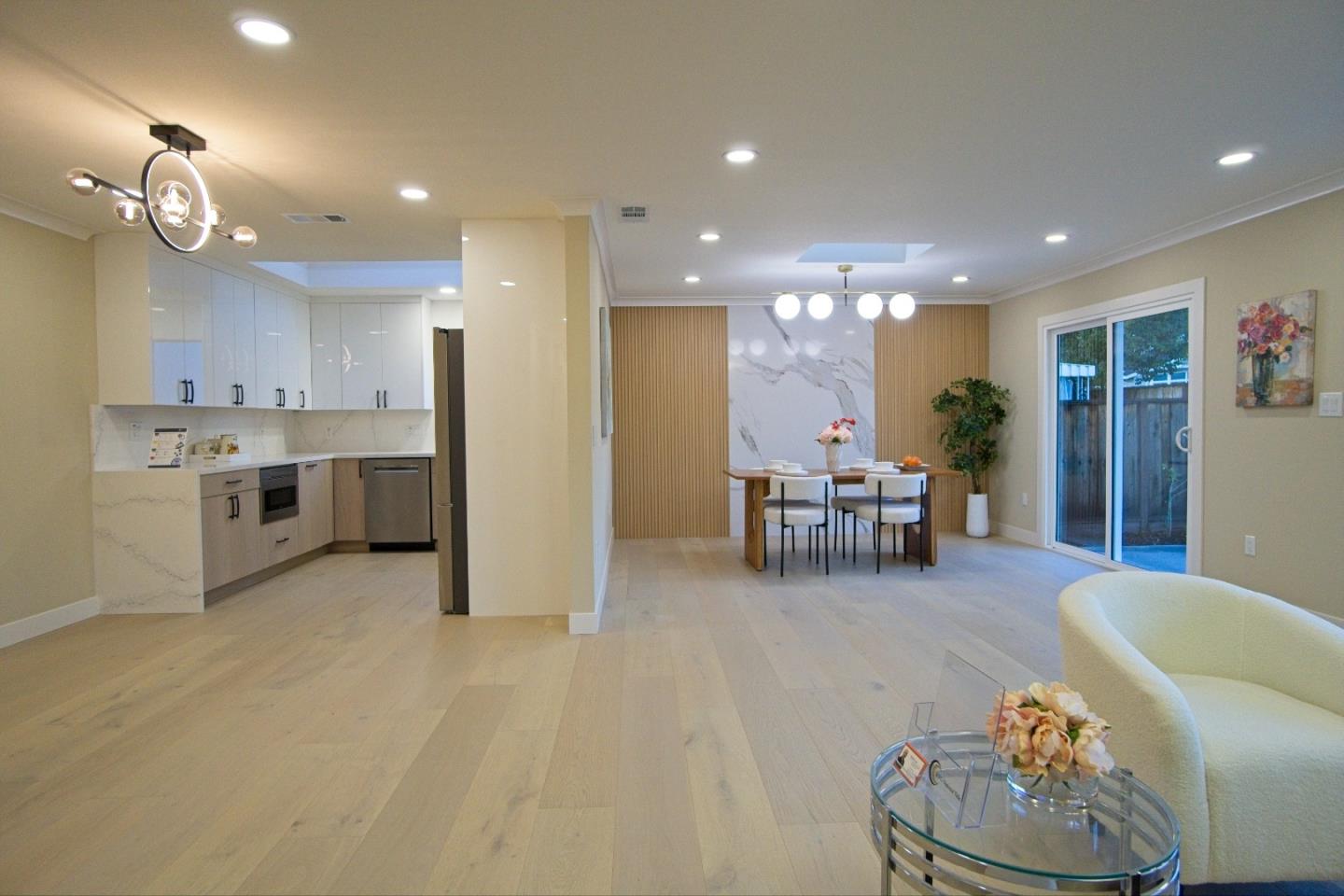 Detail Gallery Image 9 of 27 For 772 Jeffrey Ave, Campbell,  CA 95008 - 3 Beds | 2 Baths