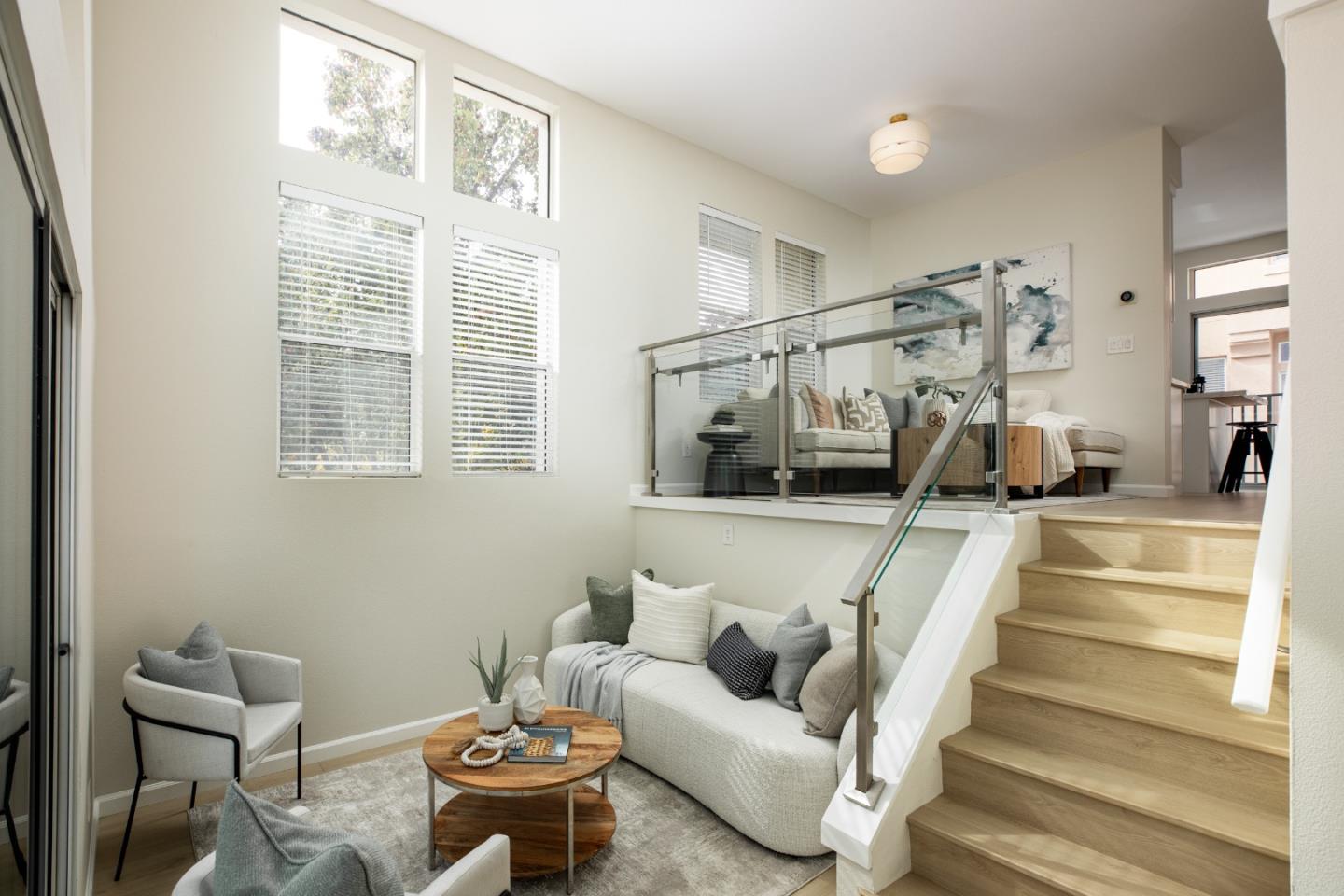 Detail Gallery Image 5 of 31 For 143 Frederick Ct, Mountain View,  CA 94043 - 3 Beds | 2/1 Baths