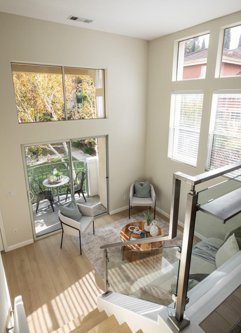 Detail Gallery Image 7 of 31 For 143 Frederick Ct, Mountain View,  CA 94043 - 3 Beds | 2/1 Baths