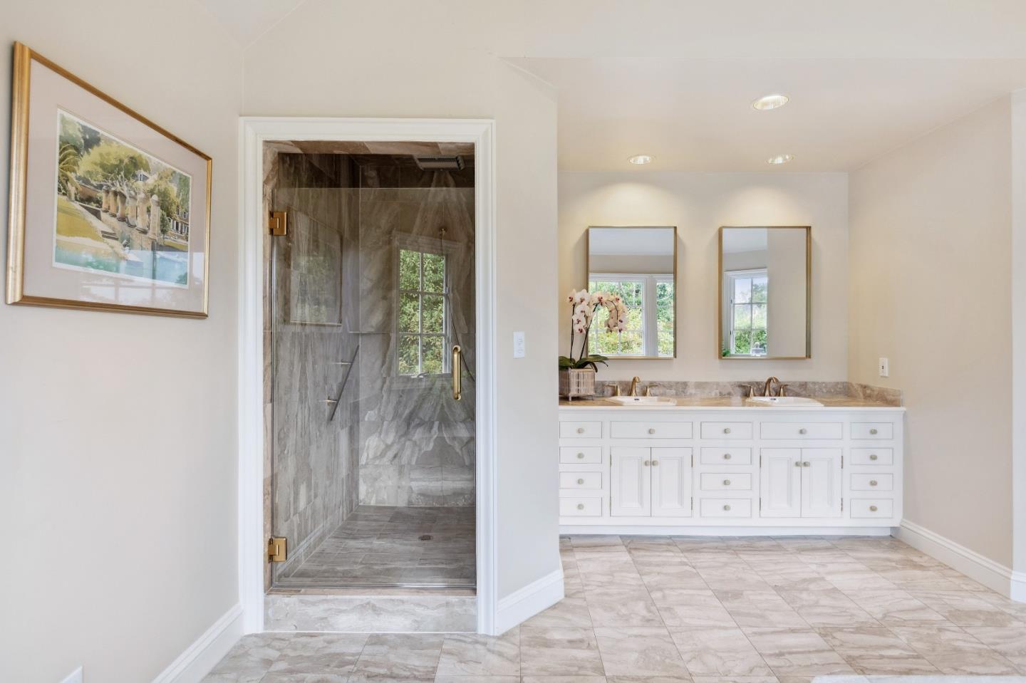 Detail Gallery Image 25 of 34 For 106 Pepper Ave, Burlingame,  CA 94010 - 3 Beds | 3 Baths