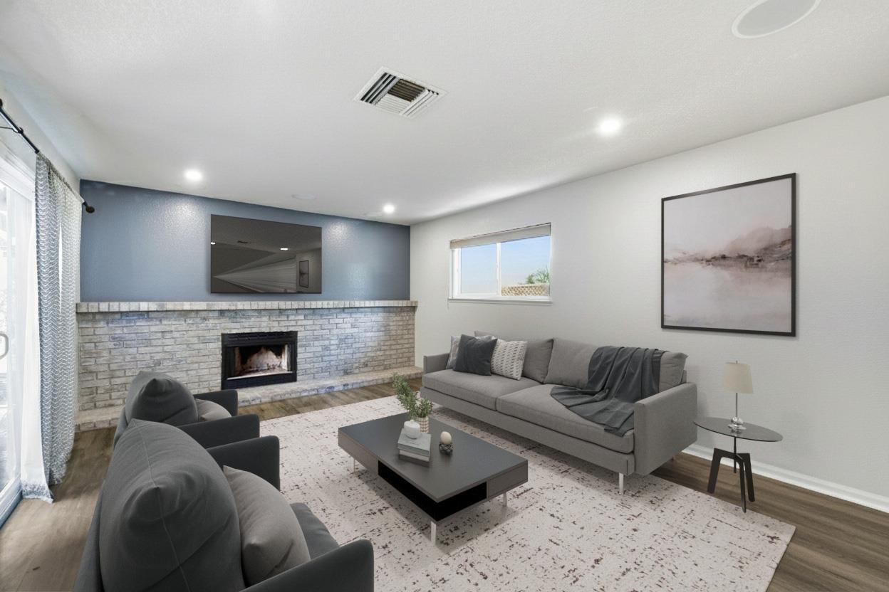 Detail Gallery Image 10 of 20 For 319 Churchill Pl, Gilroy,  CA 95020 - 5 Beds | 2 Baths