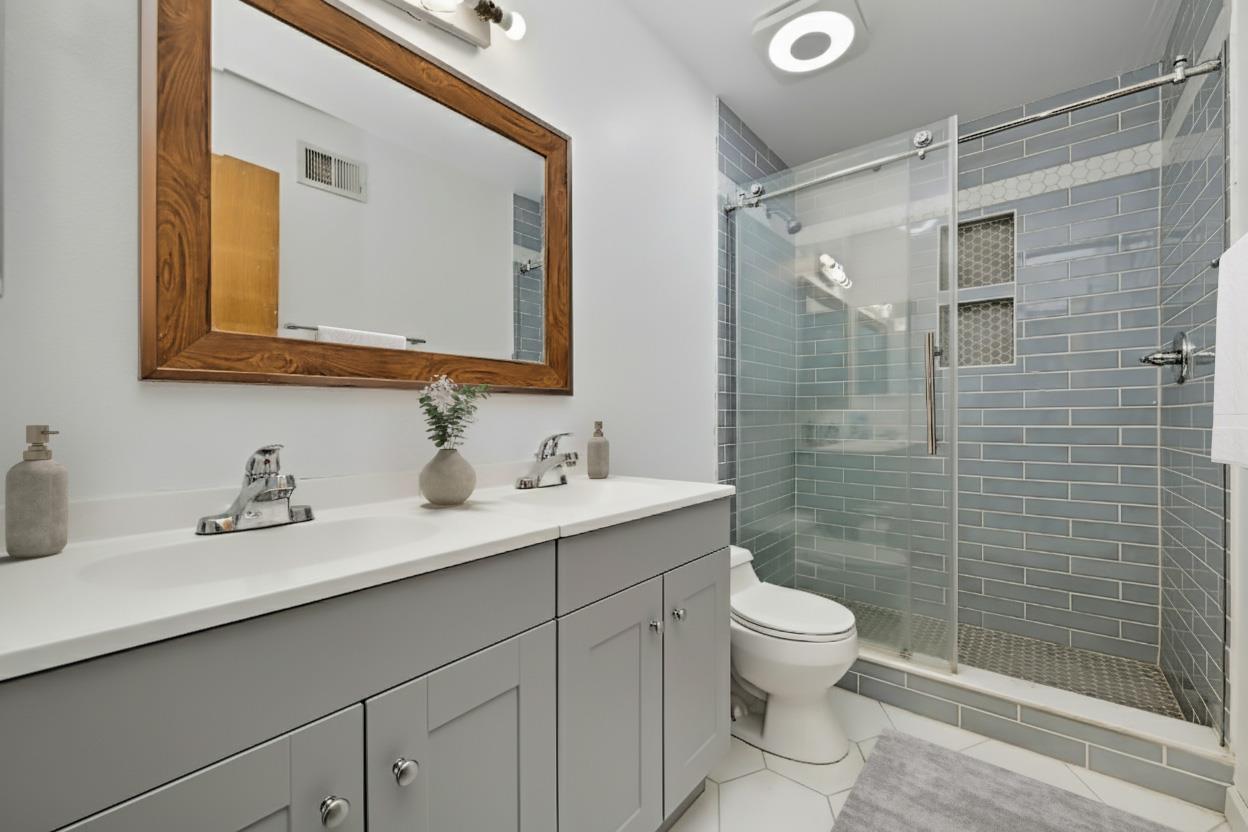 Detail Gallery Image 11 of 20 For 319 Churchill Pl, Gilroy,  CA 95020 - 5 Beds | 2 Baths