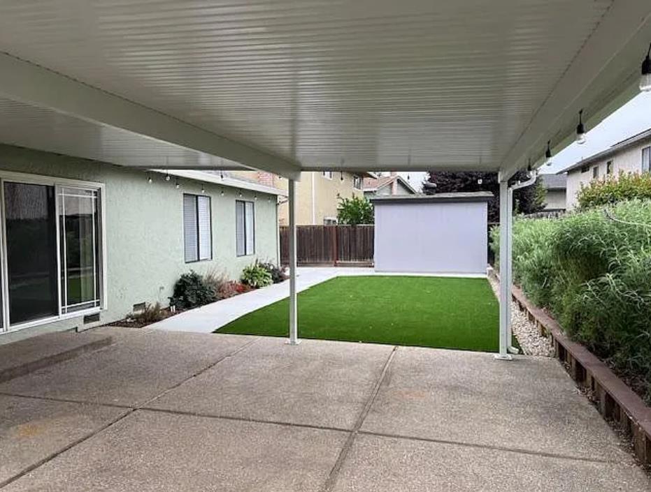 Detail Gallery Image 9 of 10 For 520 La Baree Dr, Morgan Hill,  CA 95037 - 3 Beds | 2 Baths