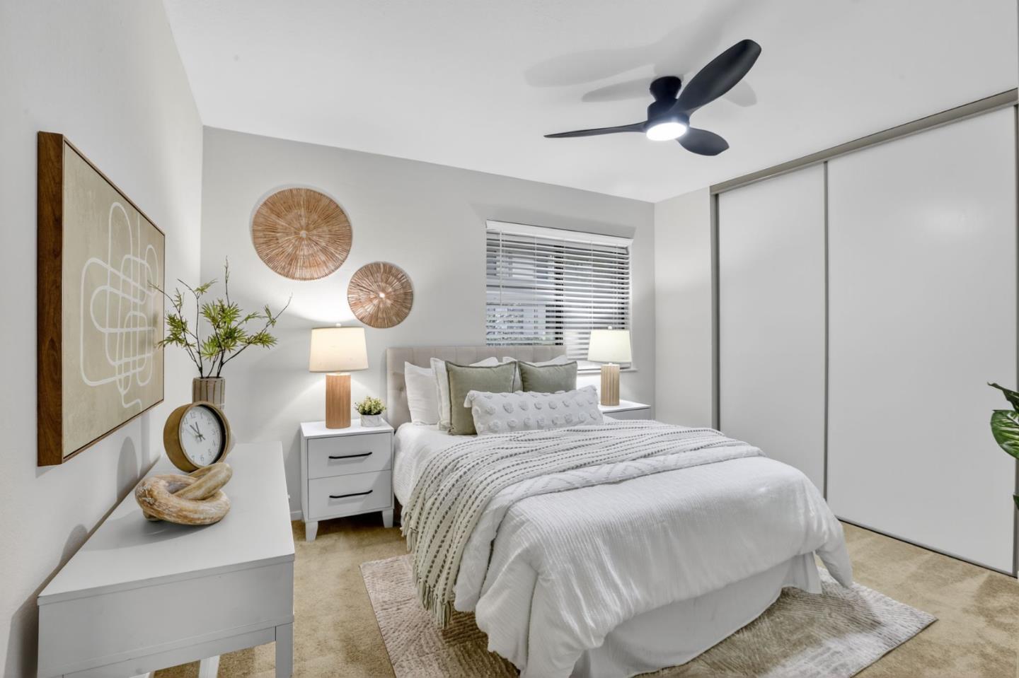 Detail Gallery Image 16 of 30 For 1590 East Lake Dr, San Jose,  CA 95126 - 2 Beds | 2 Baths