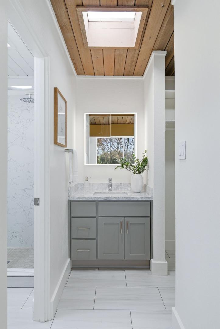 Photo #18: ML82027461 Listing: Photo #18