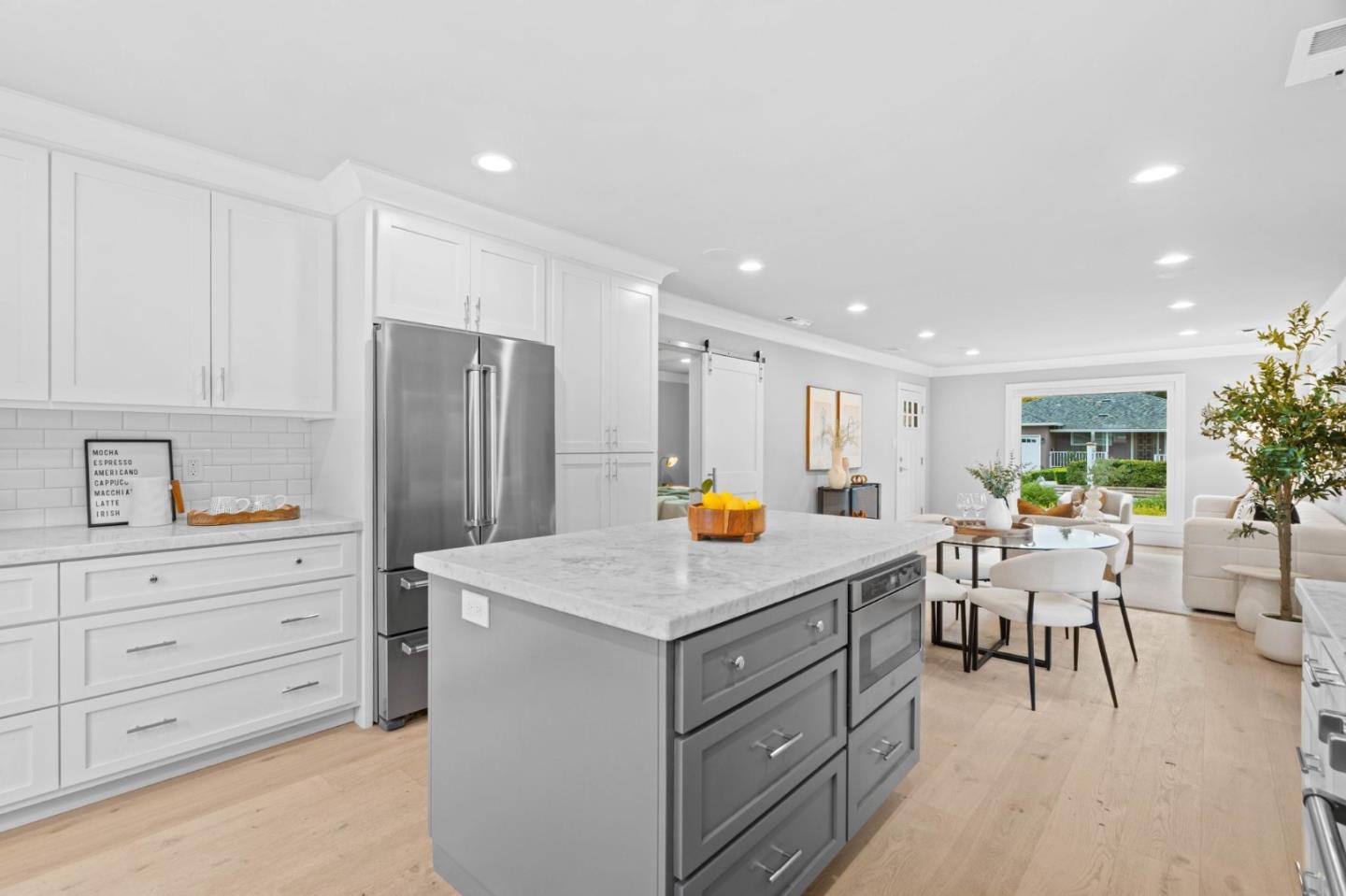 Detail Gallery Image 13 of 81 For 631 Wilson Ct, Santa Clara,  CA 95051 - 3 Beds | 2 Baths