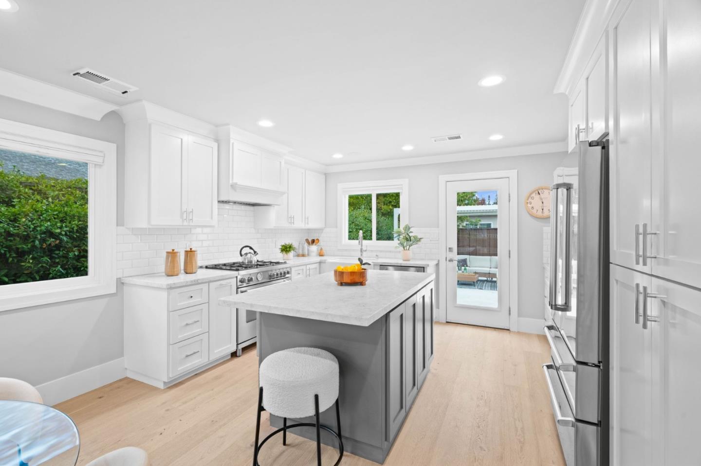 Detail Gallery Image 16 of 81 For 631 Wilson Ct, Santa Clara,  CA 95051 - 3 Beds | 2 Baths