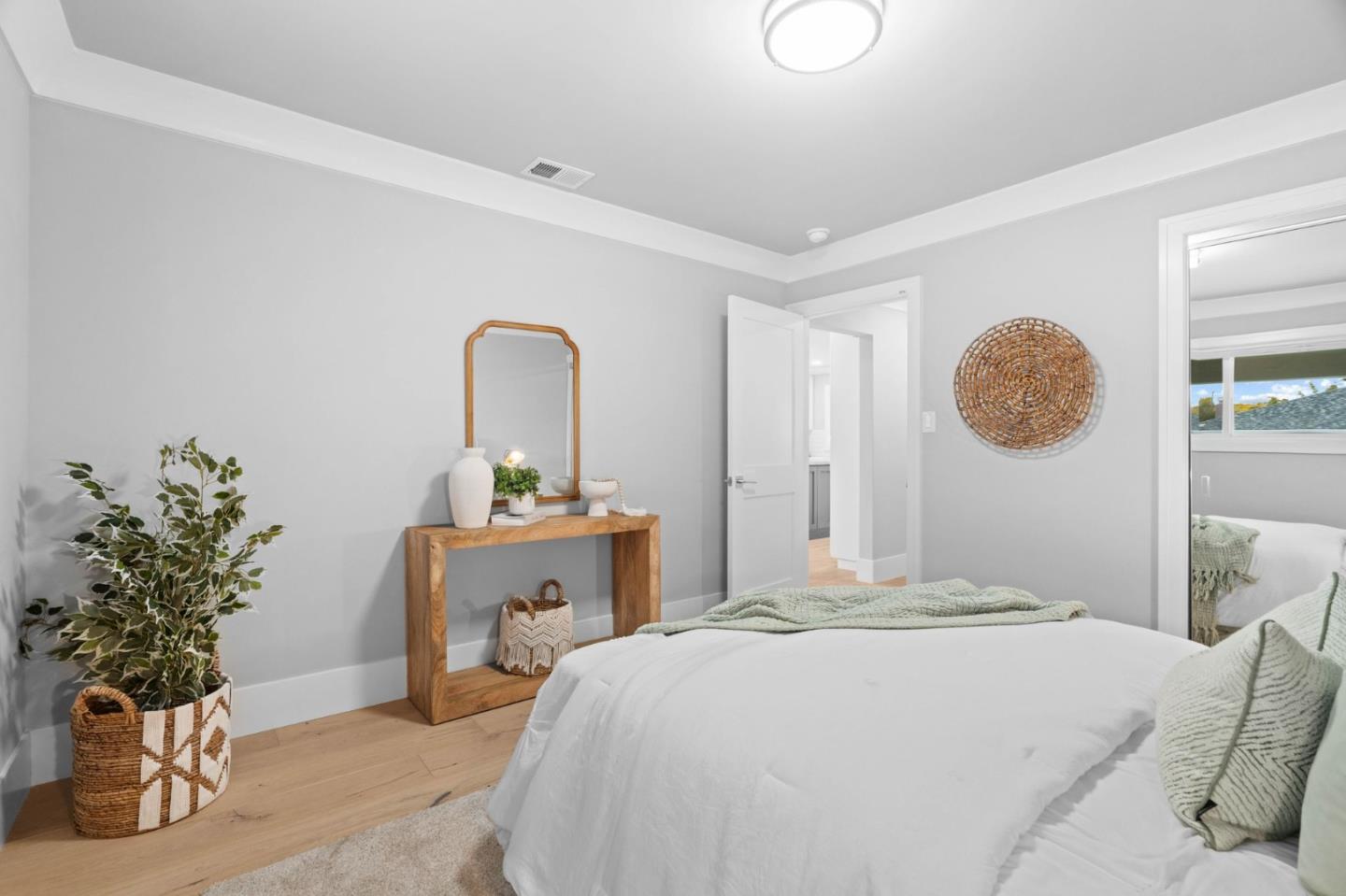 Detail Gallery Image 37 of 81 For 631 Wilson Ct, Santa Clara,  CA 95051 - 3 Beds | 2 Baths