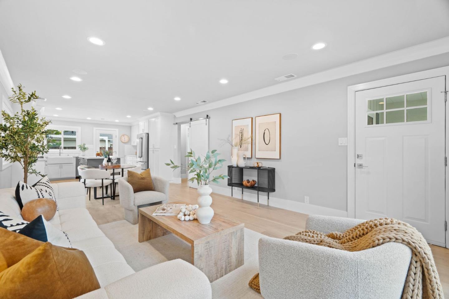 Detail Gallery Image 6 of 81 For 631 Wilson Ct, Santa Clara,  CA 95051 - 3 Beds | 2 Baths