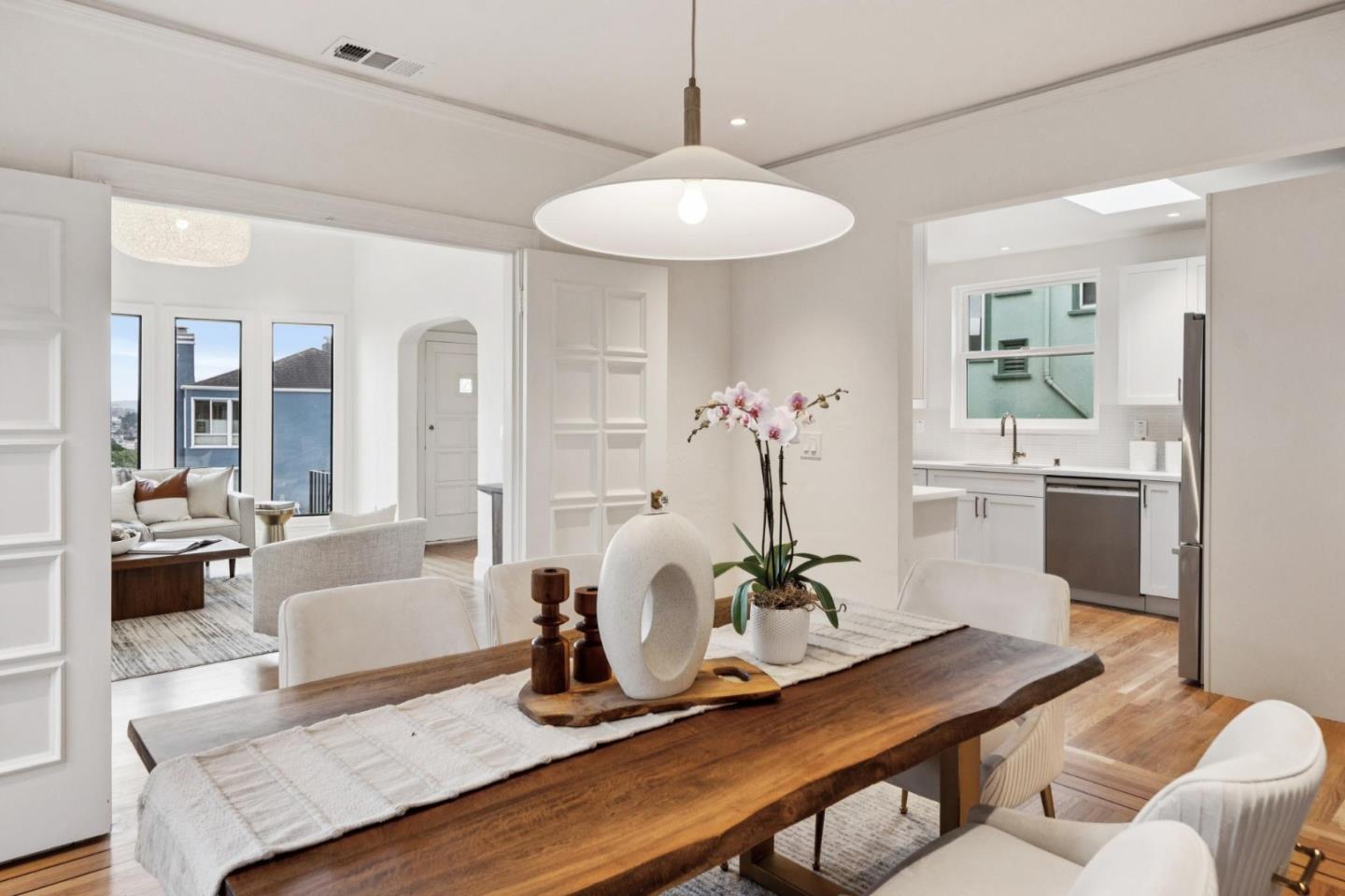 Detail Gallery Image 13 of 64 For 929 Darien Way, San Francisco,  CA 94127 - 4 Beds | 3/1 Baths