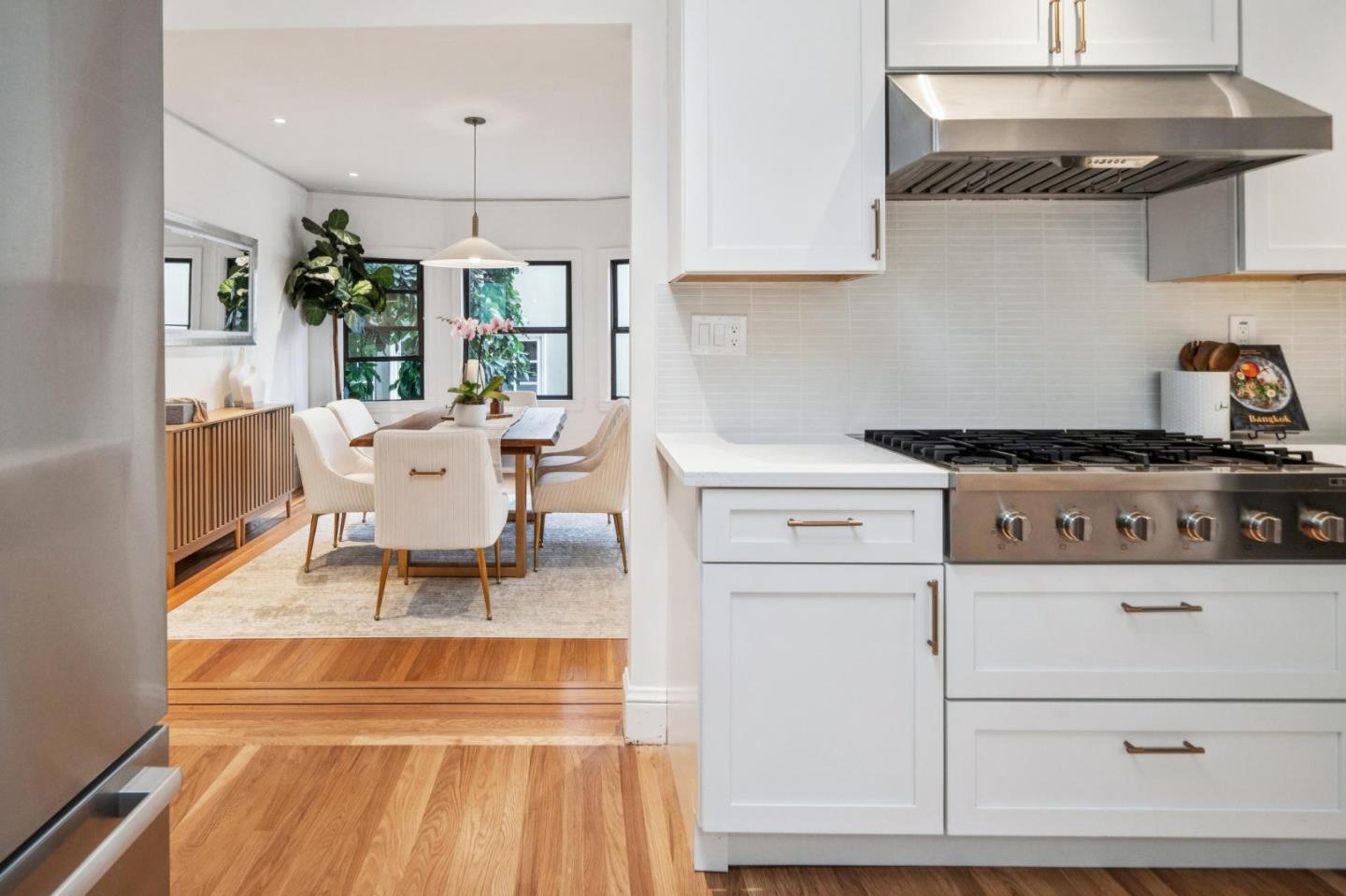 Detail Gallery Image 16 of 64 For 929 Darien Way, San Francisco,  CA 94127 - 4 Beds | 3/1 Baths