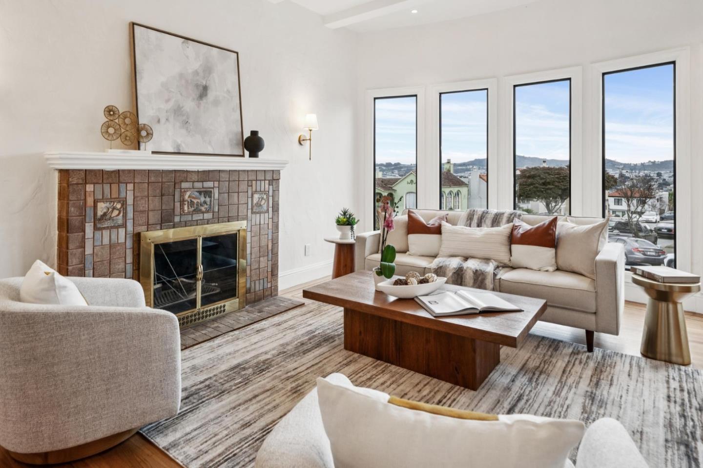 Detail Gallery Image 3 of 64 For 929 Darien Way, San Francisco,  CA 94127 - 4 Beds | 3/1 Baths