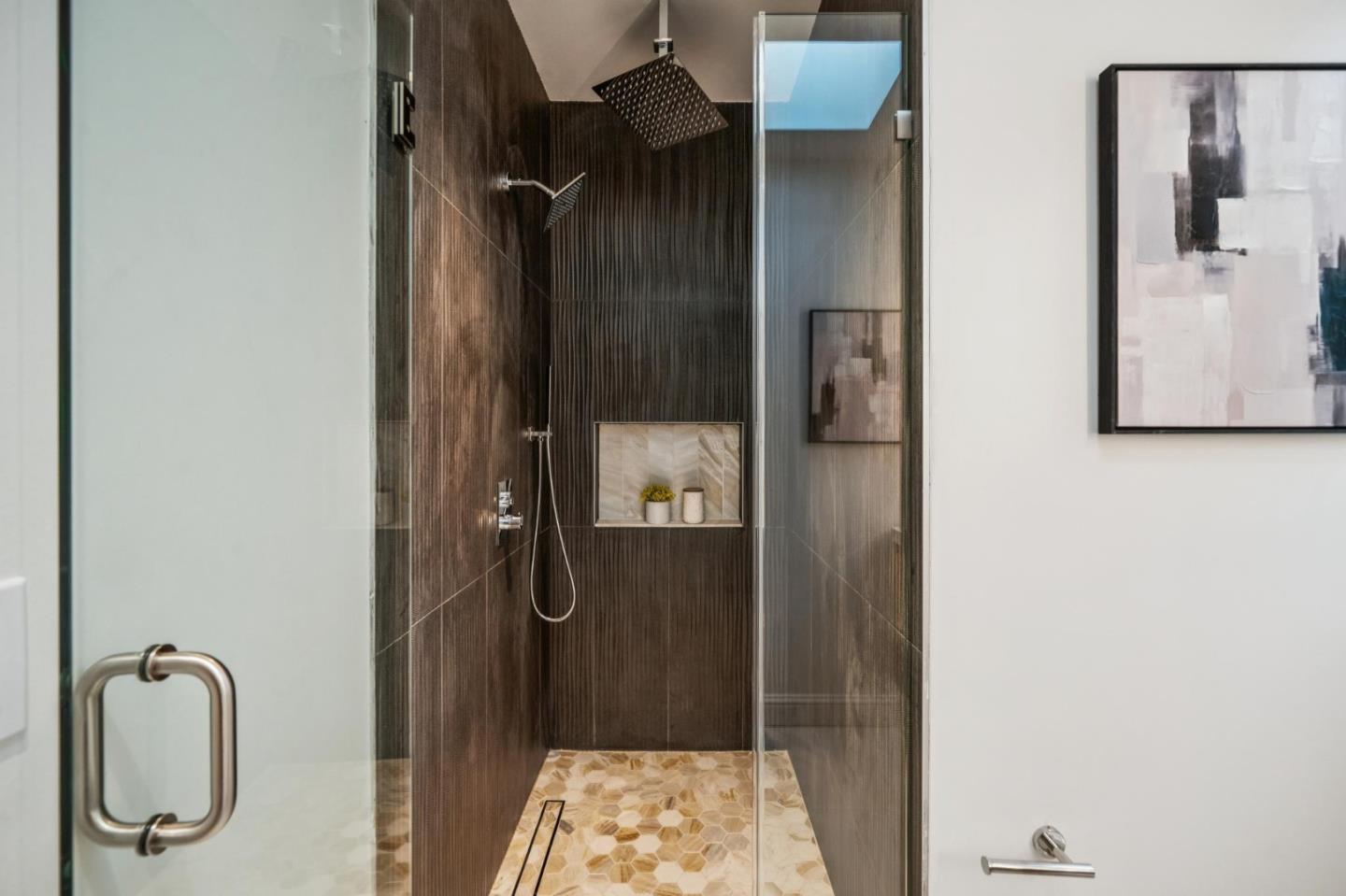 Detail Gallery Image 33 of 64 For 929 Darien Way, San Francisco,  CA 94127 - 4 Beds | 3/1 Baths