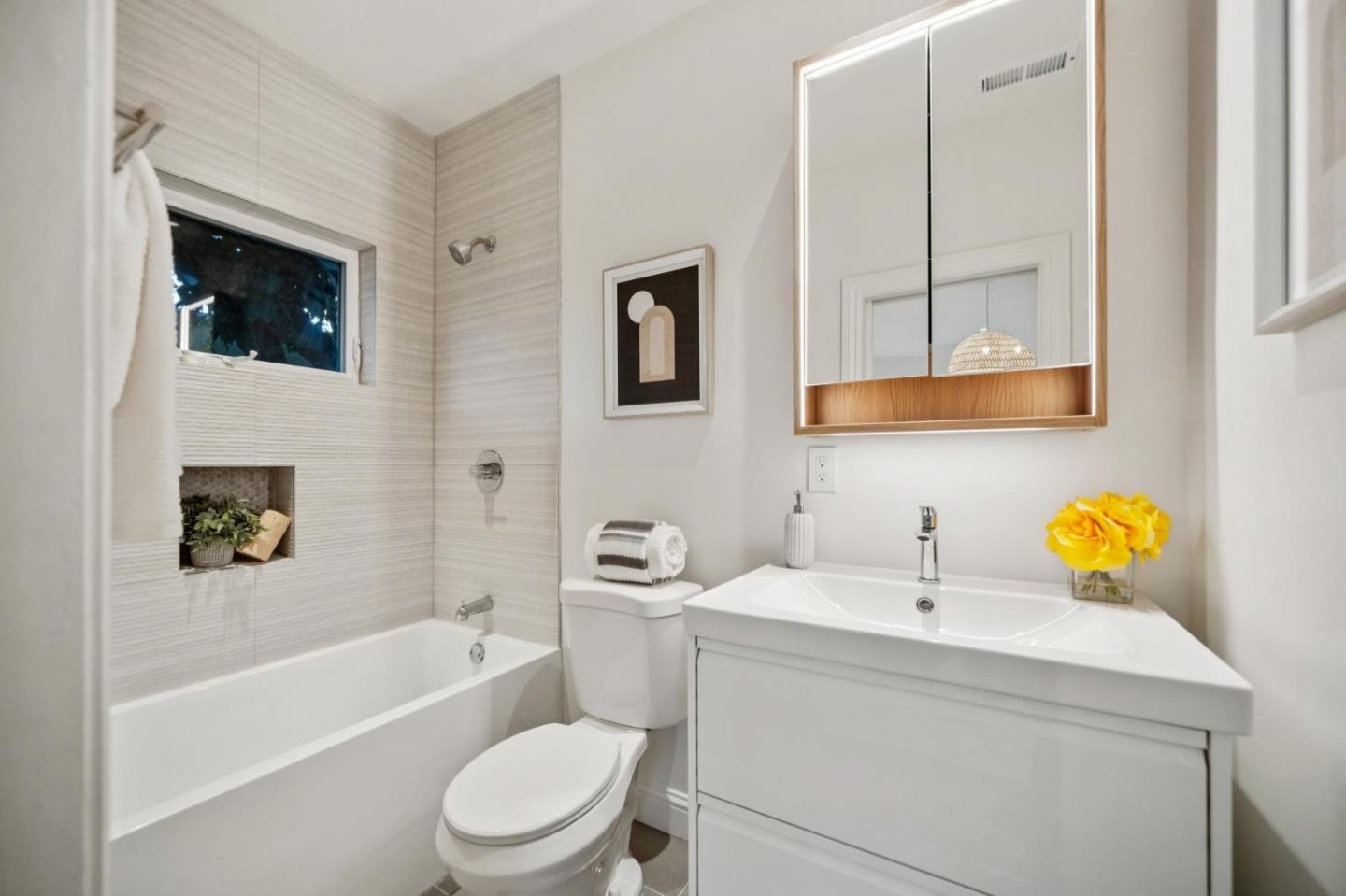 Detail Gallery Image 39 of 64 For 929 Darien Way, San Francisco,  CA 94127 - 4 Beds | 3/1 Baths