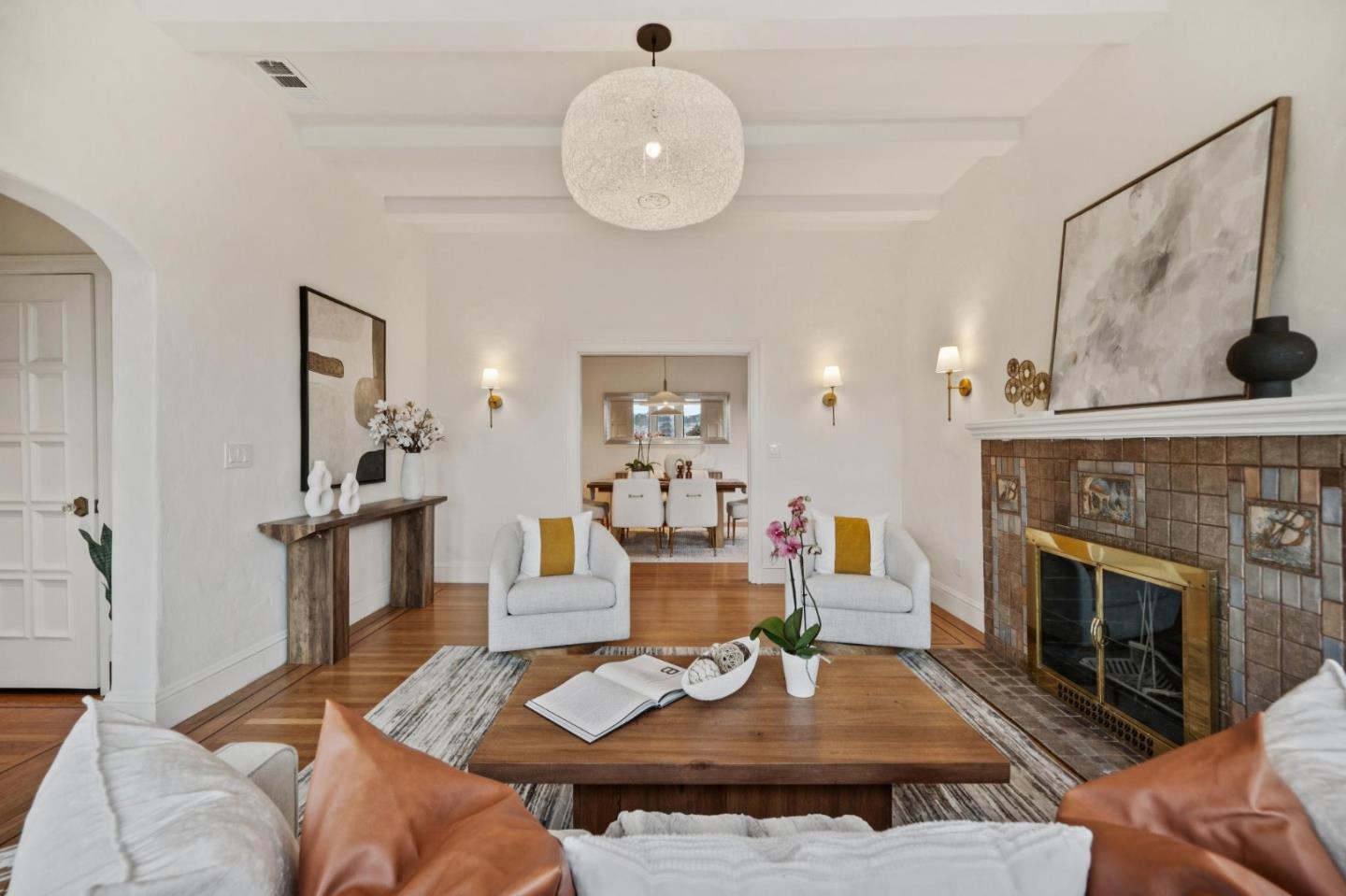 Detail Gallery Image 5 of 64 For 929 Darien Way, San Francisco,  CA 94127 - 4 Beds | 3/1 Baths