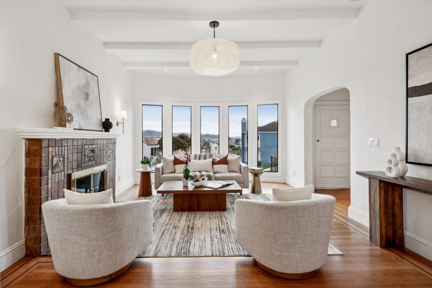 Detail Gallery Image 7 of 64 For 929 Darien Way, San Francisco,  CA 94127 - 4 Beds | 3/1 Baths