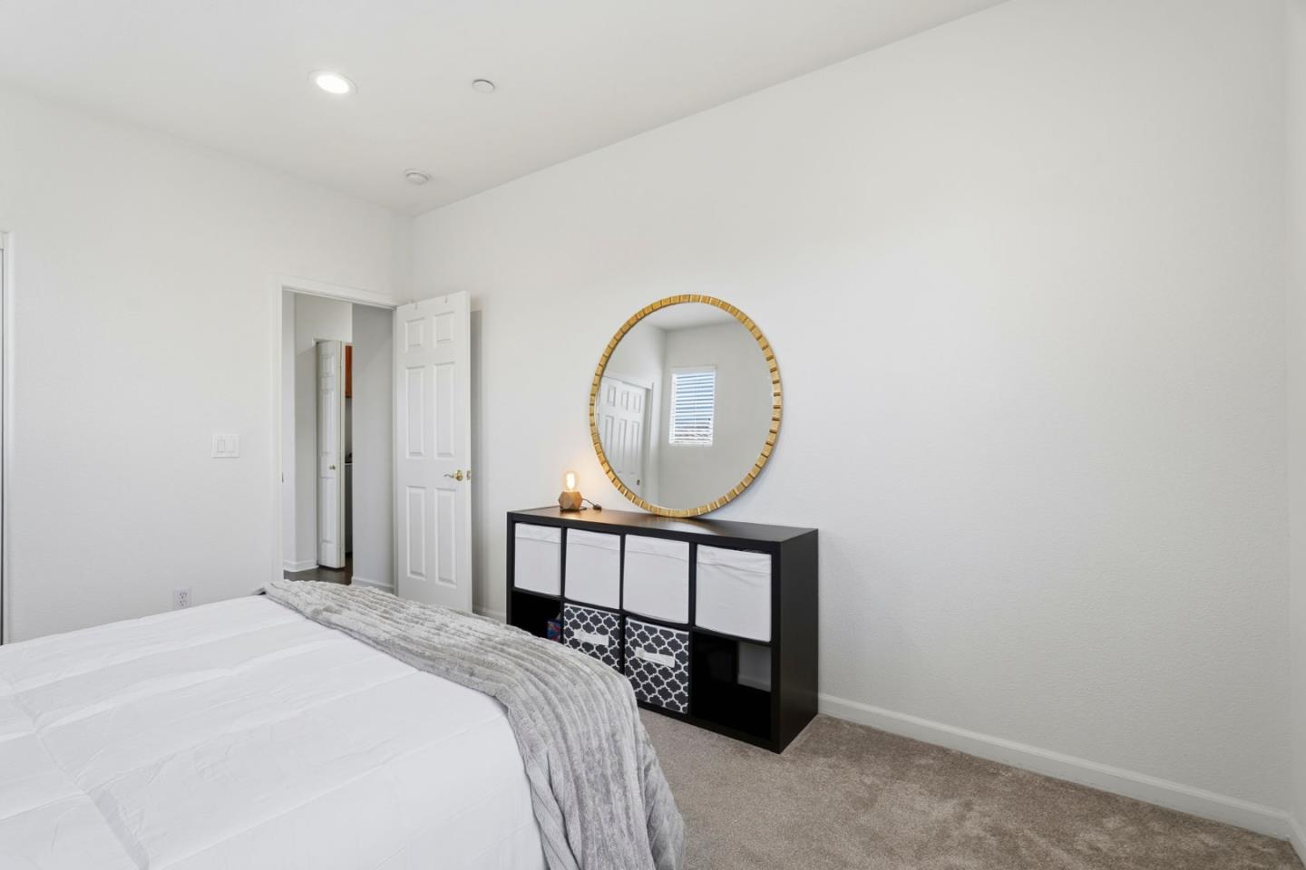 Detail Gallery Image 18 of 48 For 568 Altino Blvd, San Jose,  CA 95136 - 2 Beds | 2 Baths