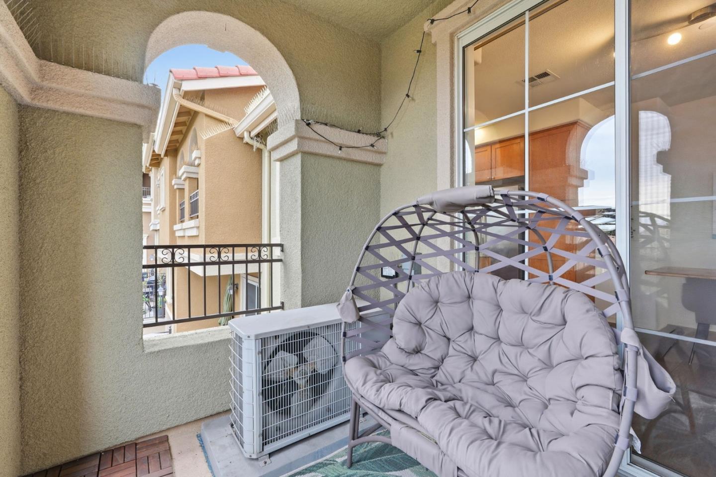 Detail Gallery Image 31 of 48 For 568 Altino Blvd, San Jose,  CA 95136 - 2 Beds | 2 Baths