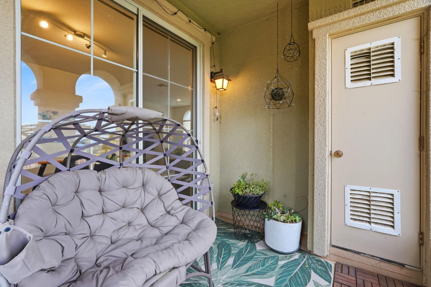 Detail Gallery Image 33 of 48 For 568 Altino Blvd, San Jose,  CA 95136 - 2 Beds | 2 Baths