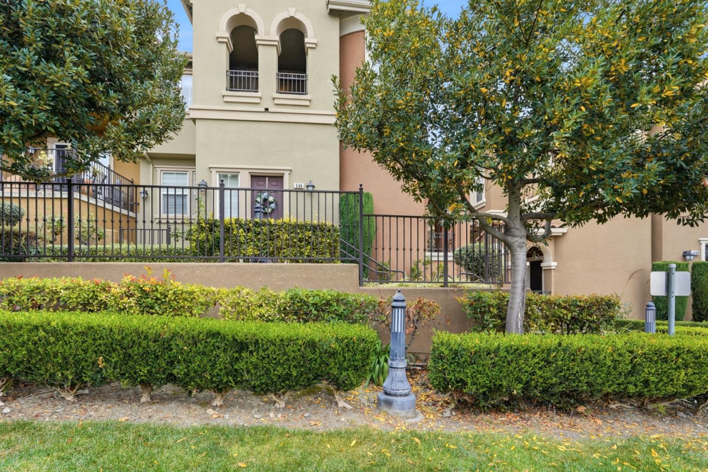 Detail Gallery Image 39 of 48 For 568 Altino Blvd, San Jose,  CA 95136 - 2 Beds | 2 Baths