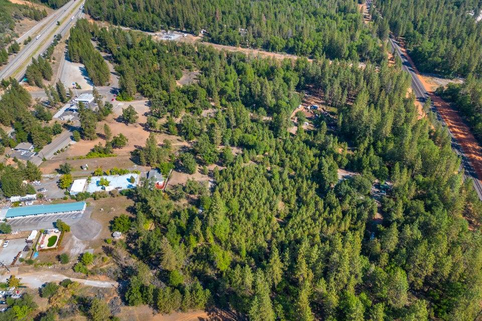 Detail Gallery Image 11 of 26 For 17 Acres Antlers Rd, Lakehead,  CA 96051 - – Beds | – Baths