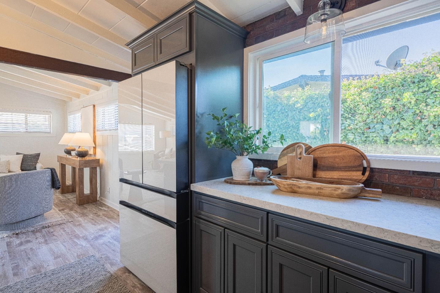 Detail Gallery Image 16 of 39 For 345 Sequoia Ave, Monterey,  CA 93940 - 2 Beds | 2 Baths