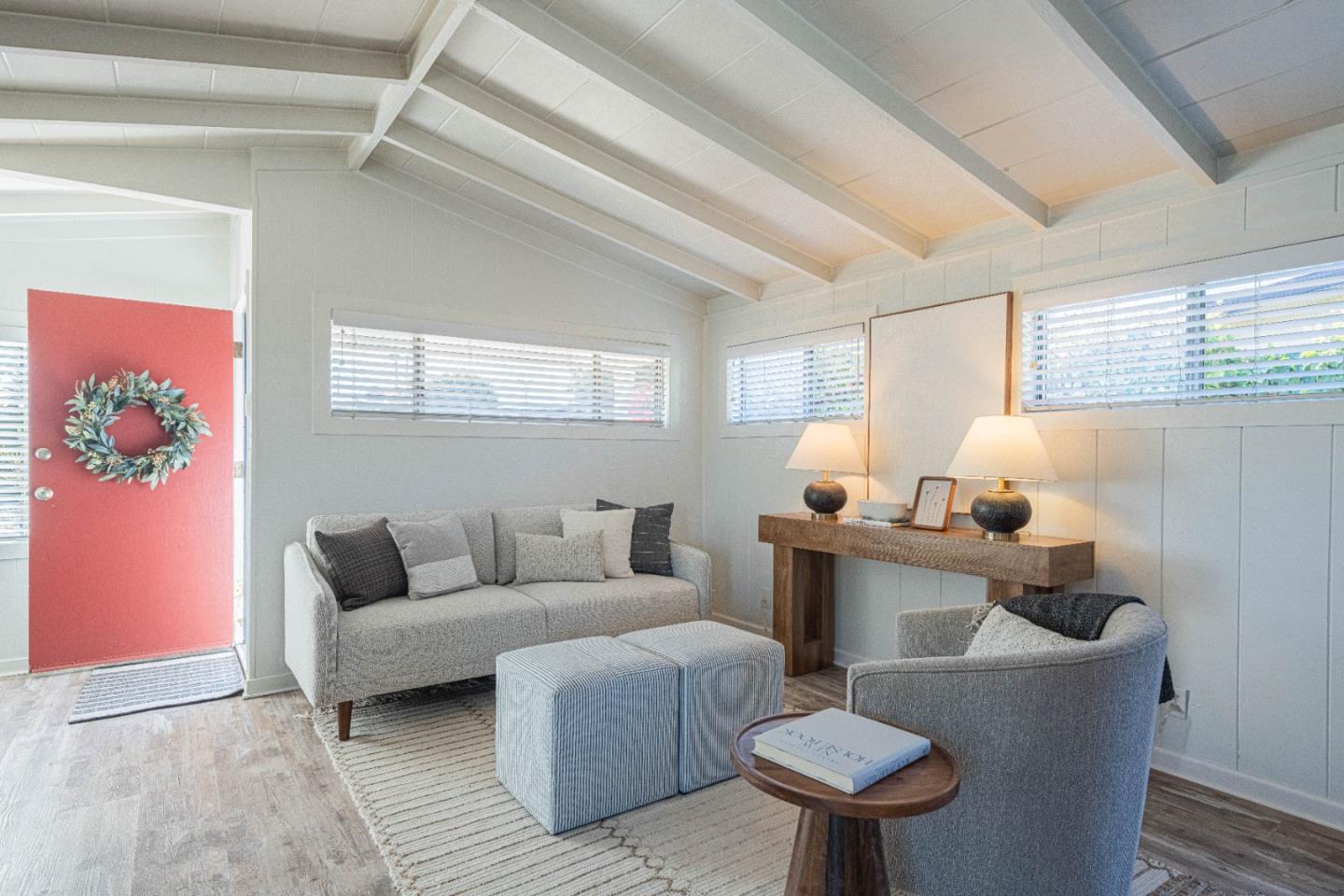 Detail Gallery Image 9 of 39 For 345 Sequoia Ave, Monterey,  CA 93940 - 2 Beds | 2 Baths