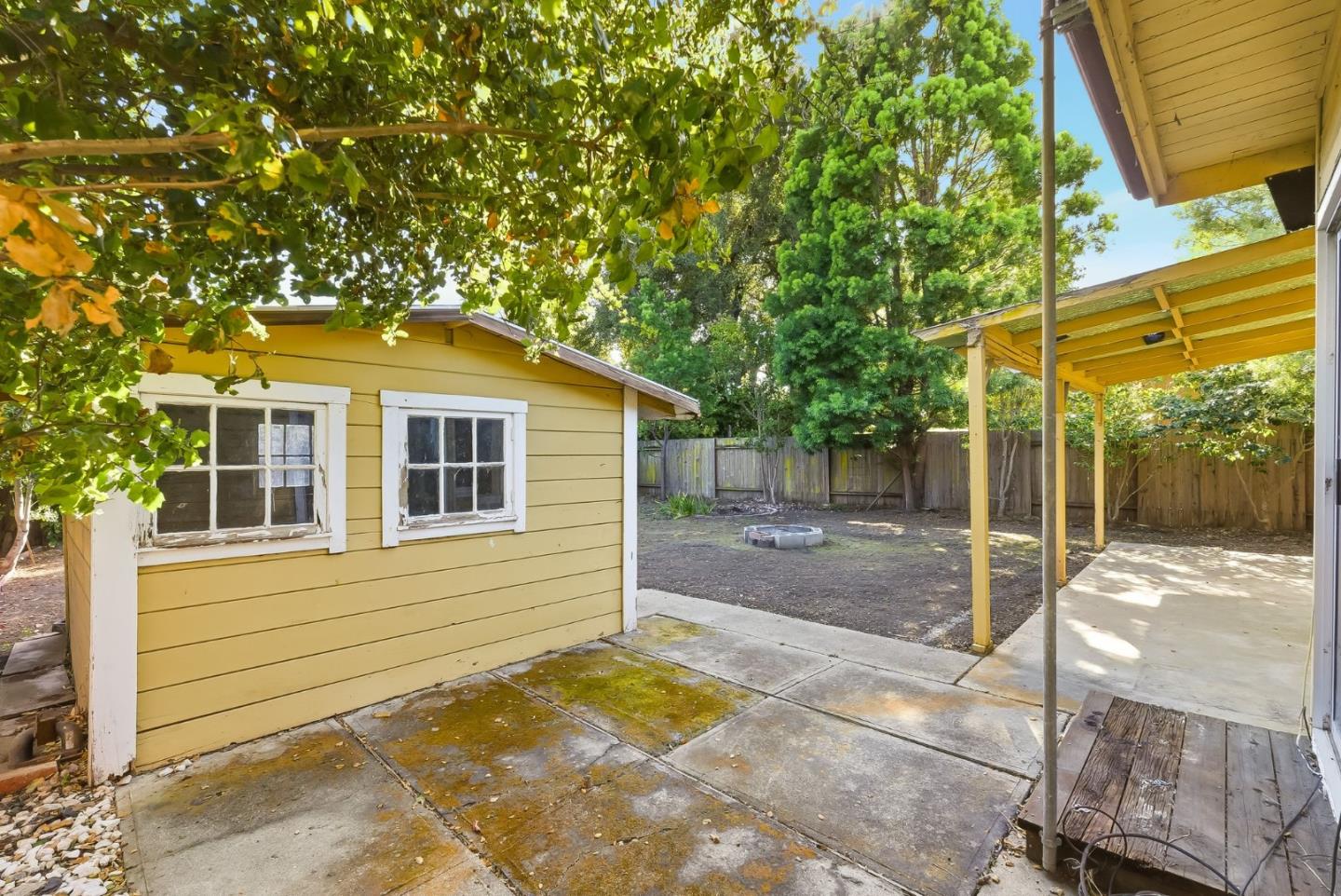 Detail Gallery Image 25 of 30 For 80 Watkins Ave, Atherton,  CA 94027 - 3 Beds | 2 Baths