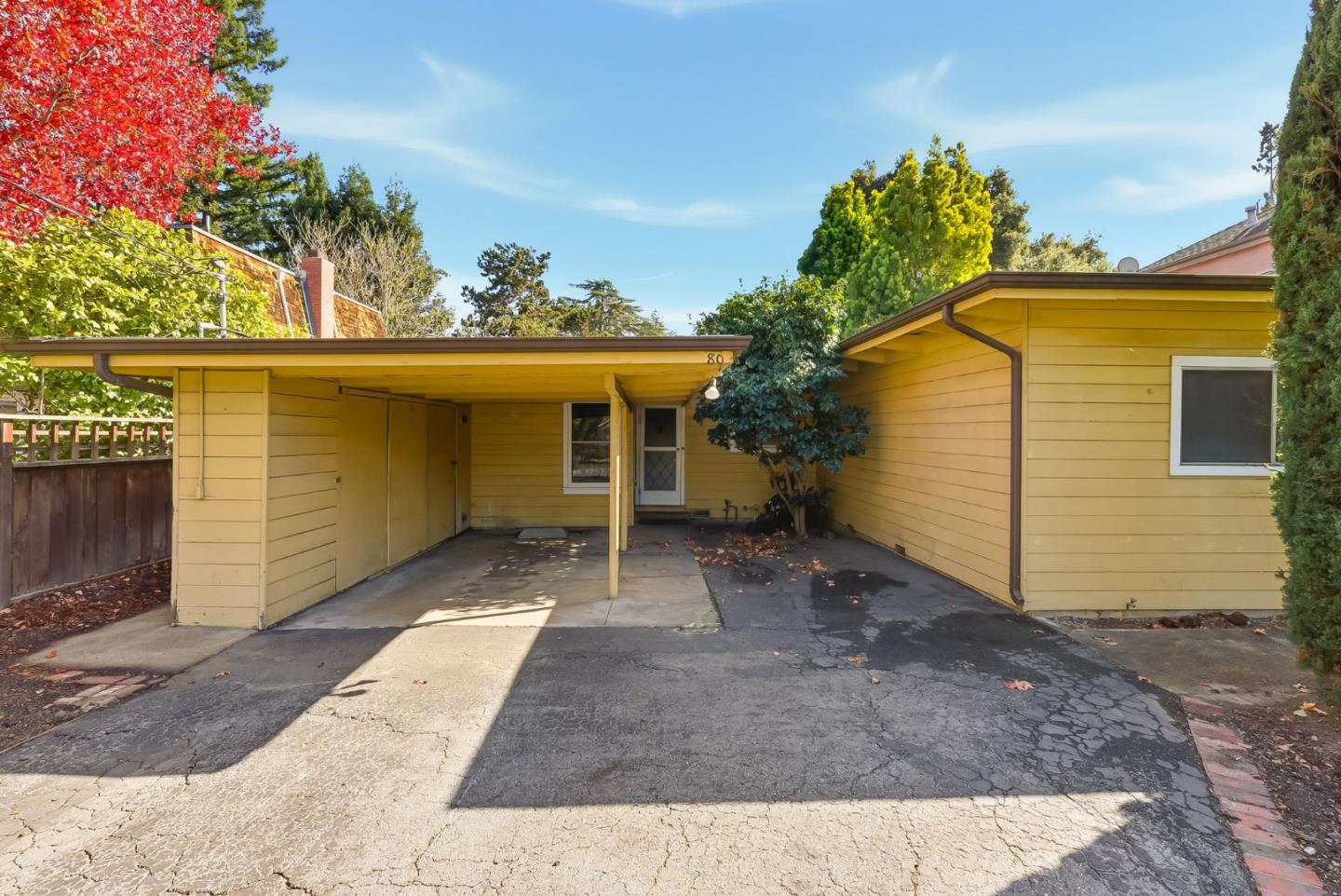 Detail Gallery Image 4 of 30 For 80 Watkins Ave, Atherton,  CA 94027 - 3 Beds | 2 Baths