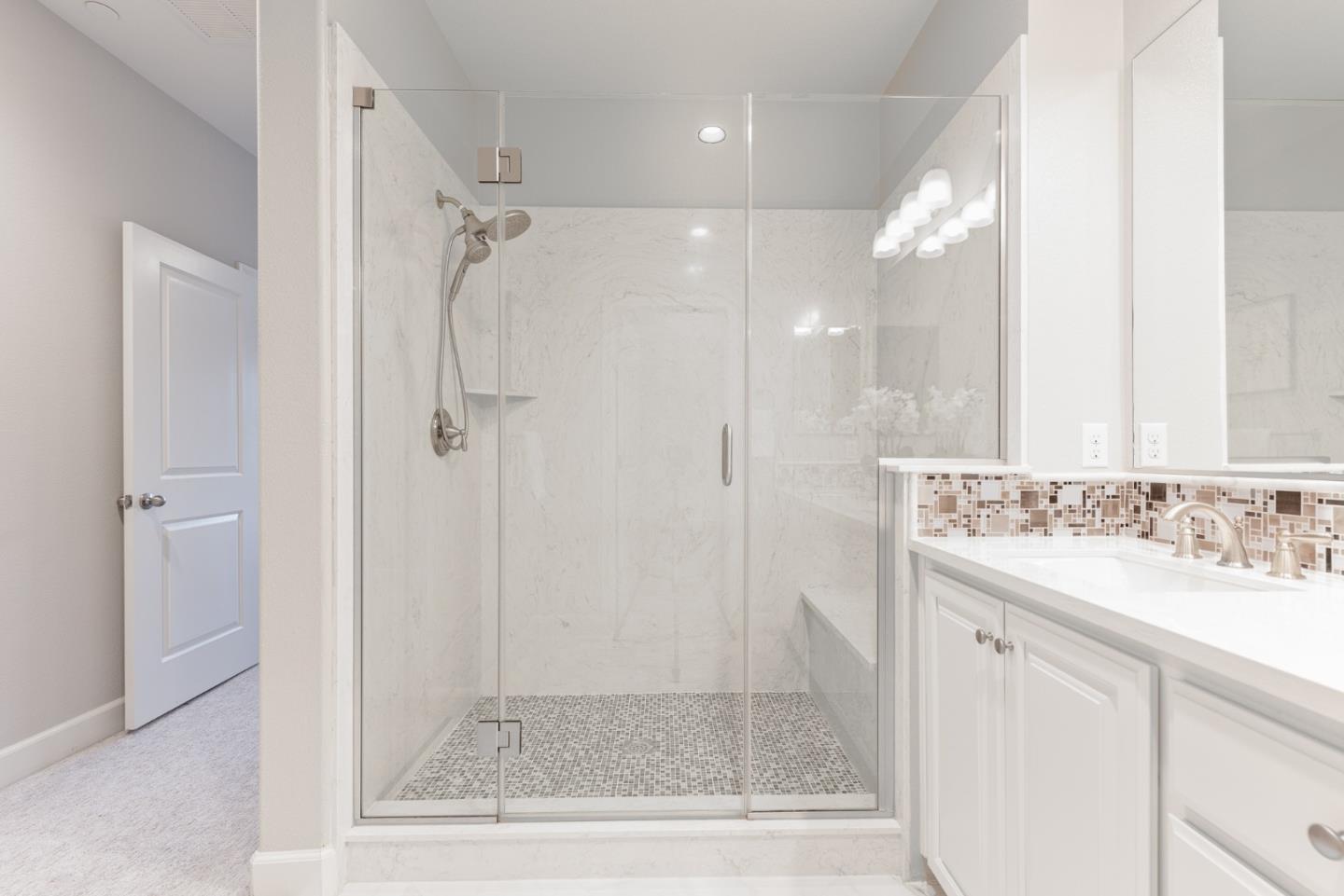 Photo #27: ML82027475 Listing: Photo #27