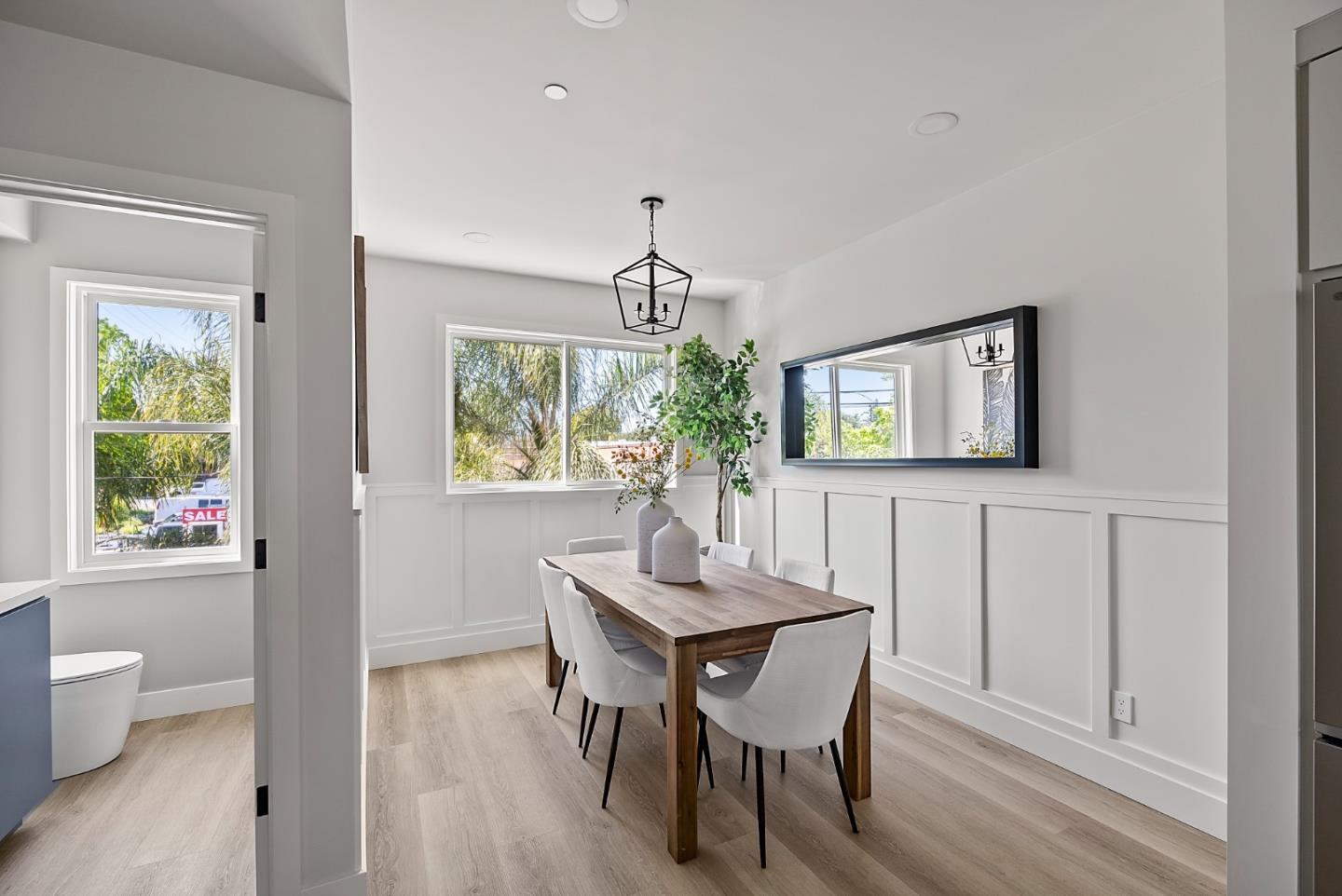 Detail Gallery Image 5 of 28 For 511 Union Ave, Campbell,  CA 95008 - 2 Beds | 2/1 Baths