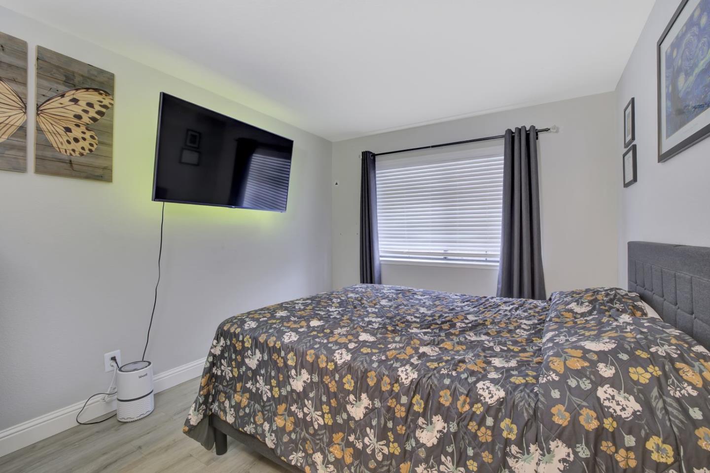 Detail Gallery Image 9 of 15 For 413 Kenbrook Cir, San Jose,  CA 95111 - 2 Beds | 2 Baths